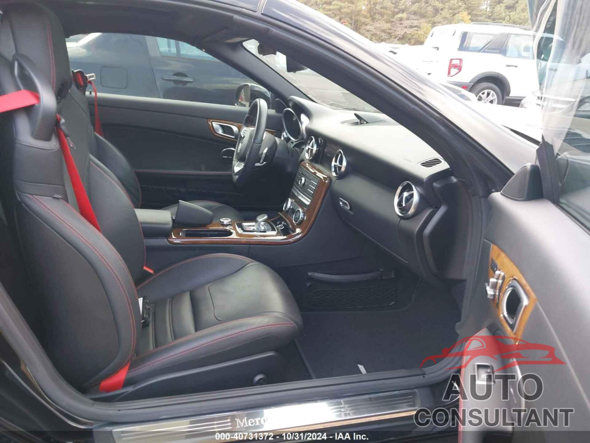 MERCEDES-BENZ SLC 300 2018 - WDDPK3JA7JF153819