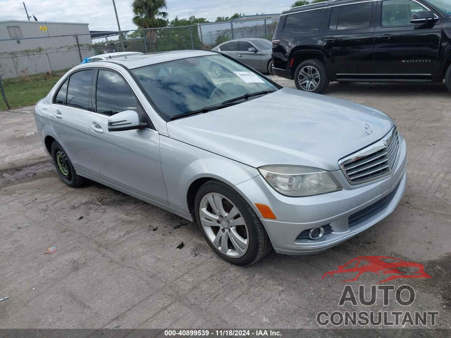 MERCEDES-BENZ C 300 2011 - WDDGF8BB9BR133466