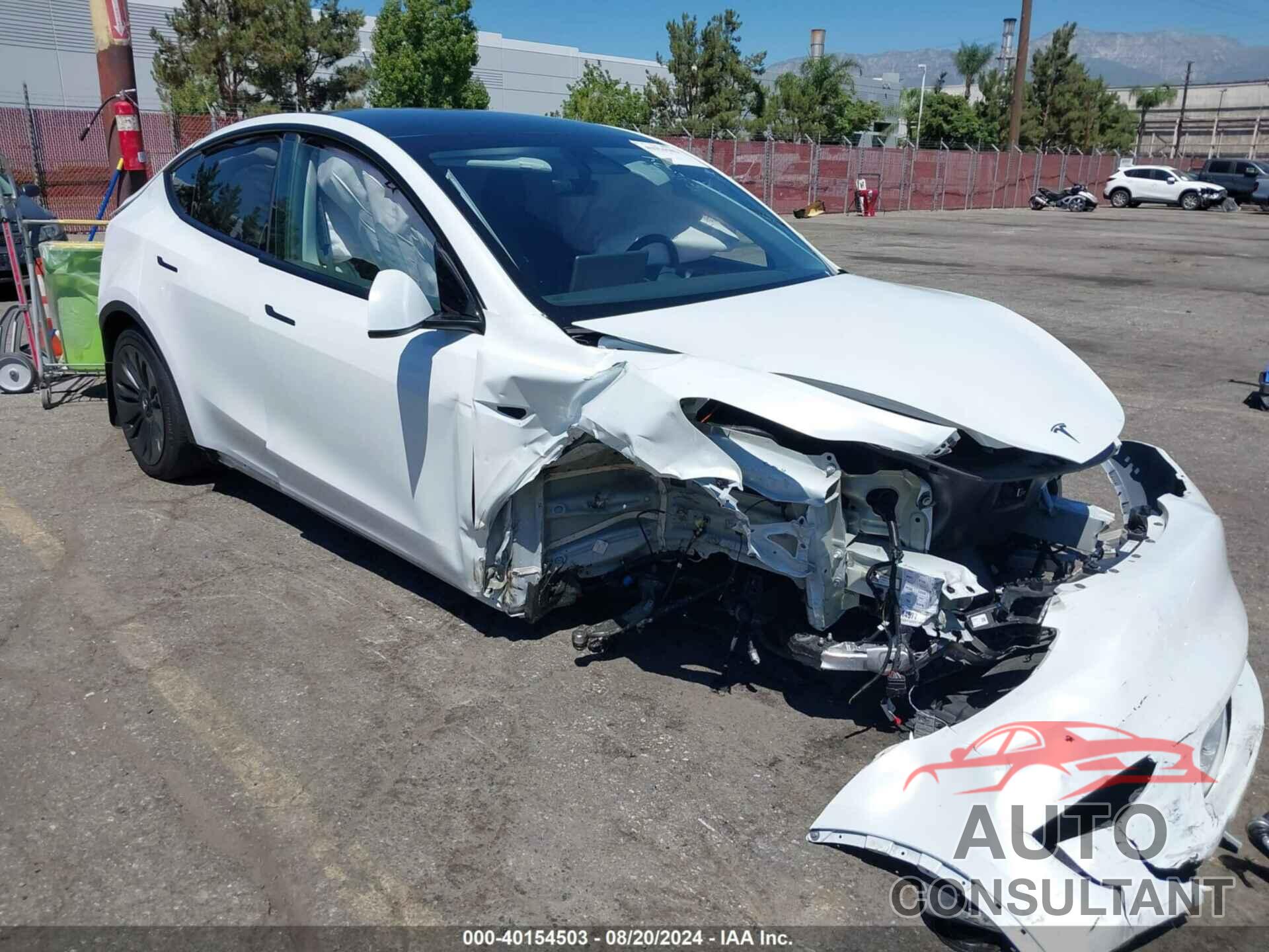 TESLA MODEL Y 2023 - 7SAYGDEE7PA125759