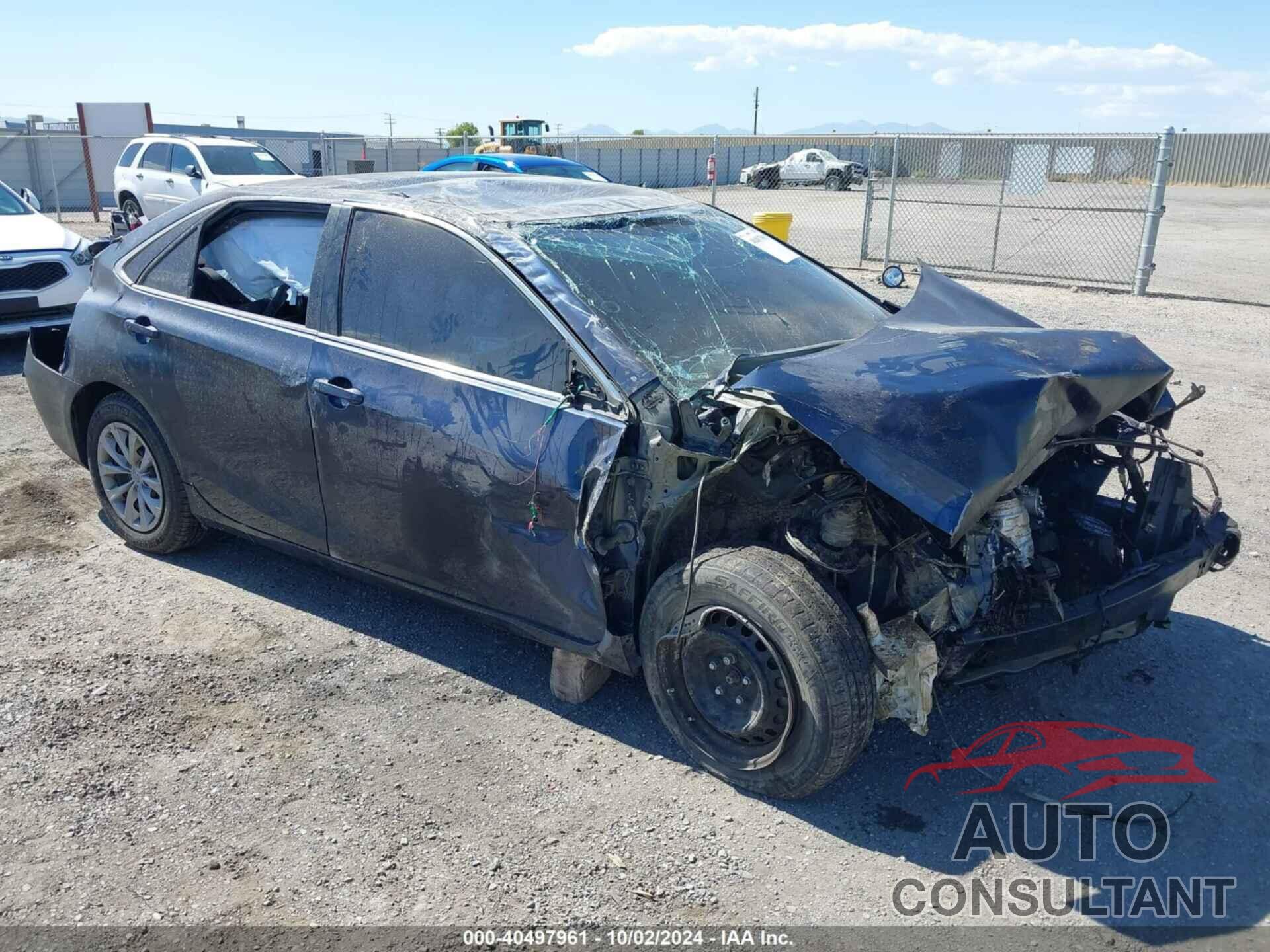 TOYOTA CAMRY 2016 - 4T4BF1FK9GR566877