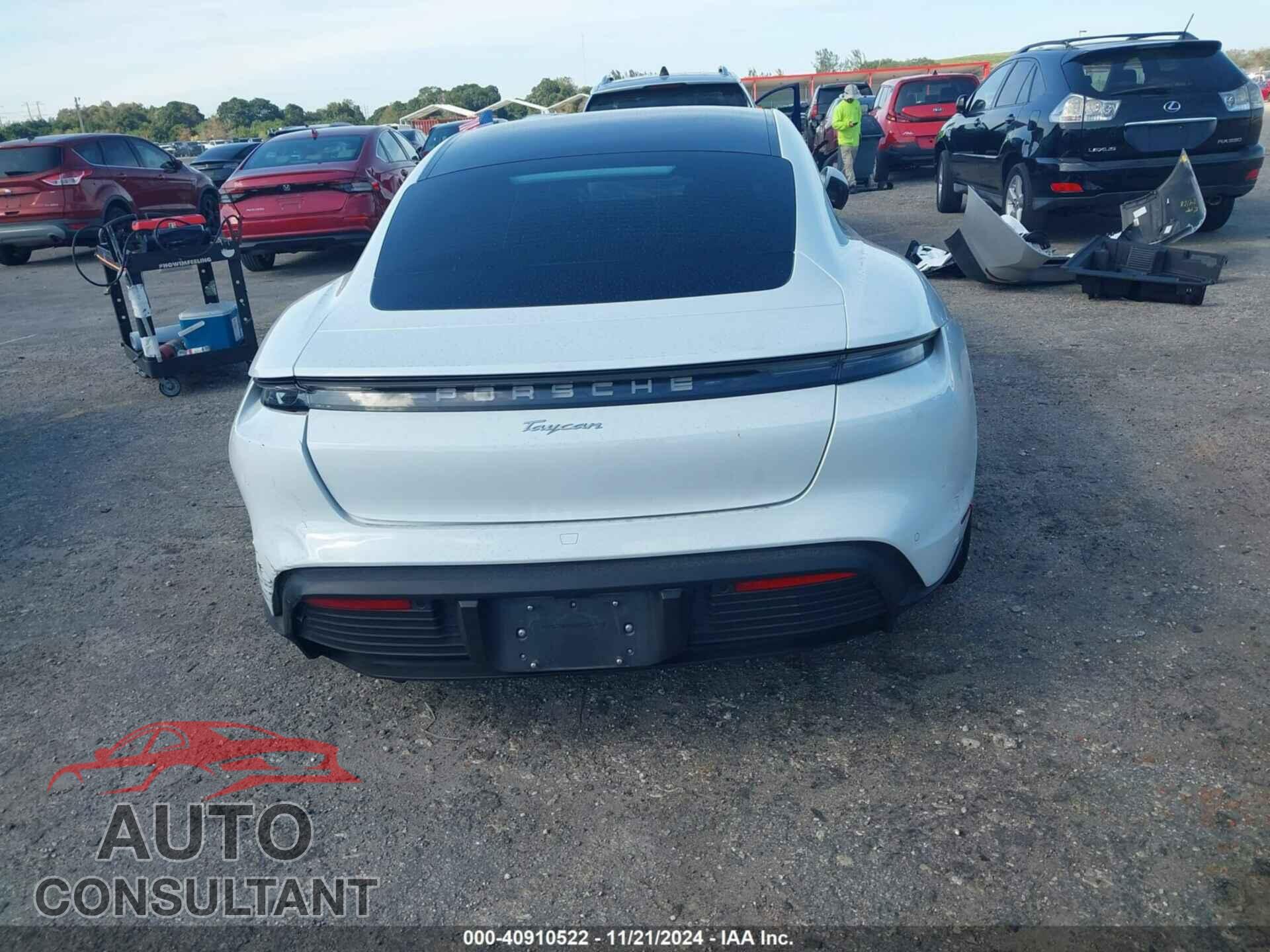 PORSCHE TAYCAN 2023 - WP0AA2Y19PSA14894