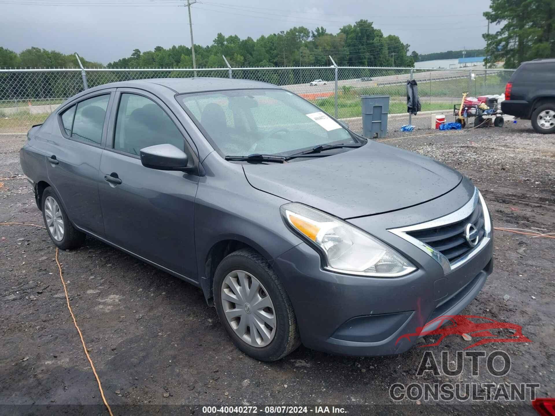 NISSAN VERSA 2017 - 3N1CN7AP8HL868252