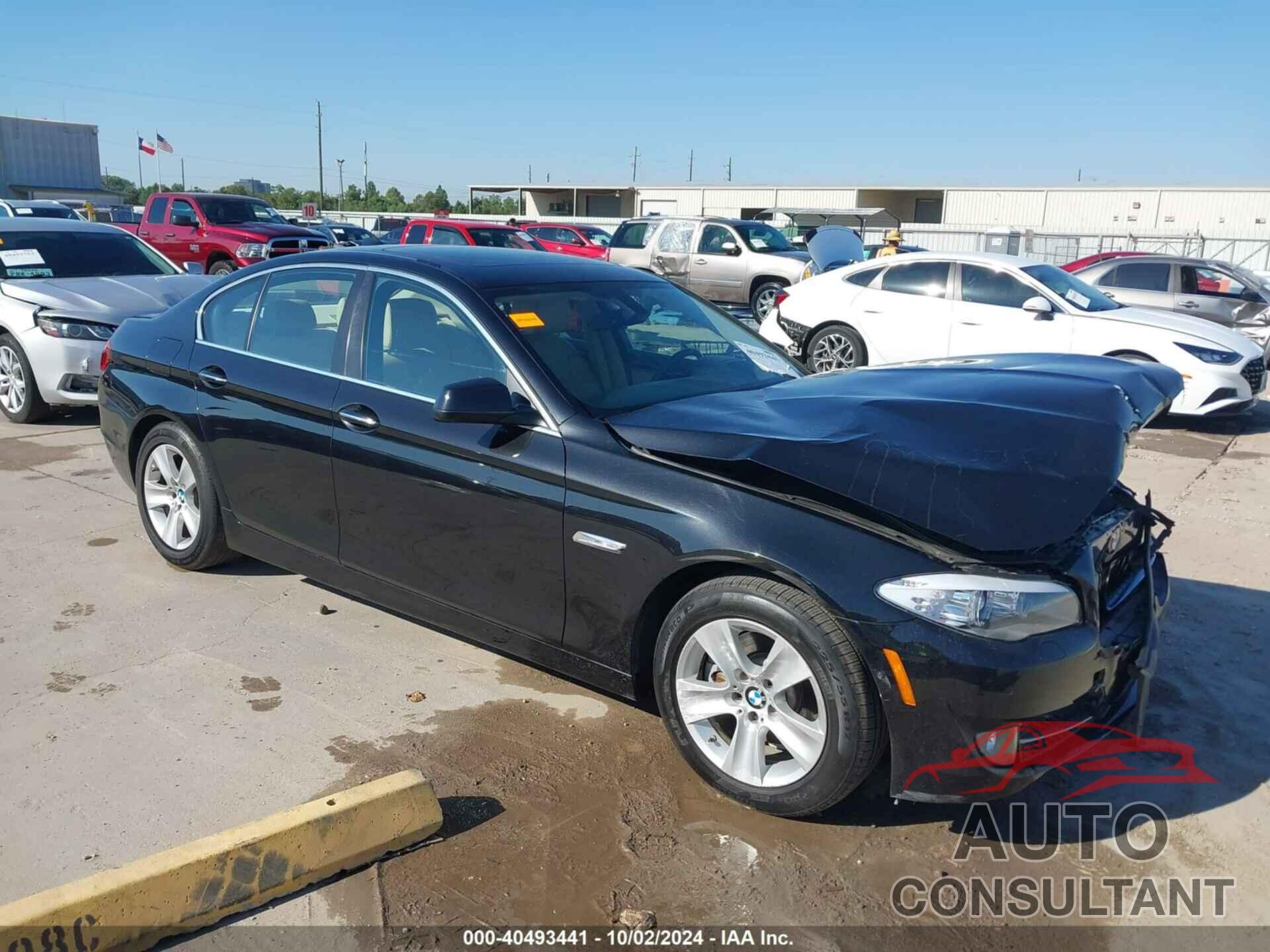 BMW 528I 2013 - WBAXG5C55DDY33559