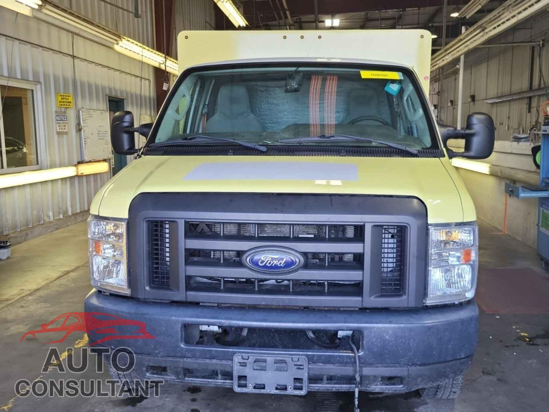 FORD ECONOLINE 2017 - 1FDXE4FS0HDC69017
