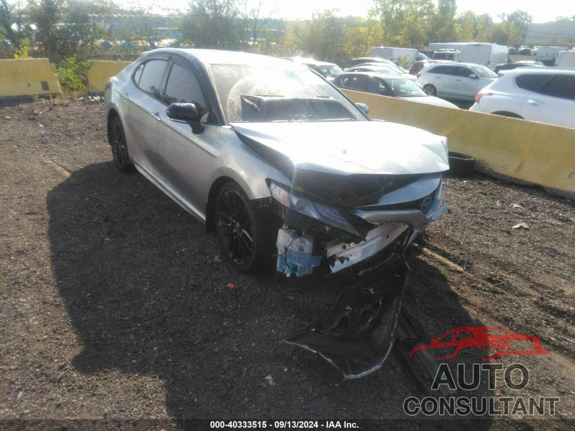 TOYOTA CAMRY 2022 - 4T1K31AK3NU044947