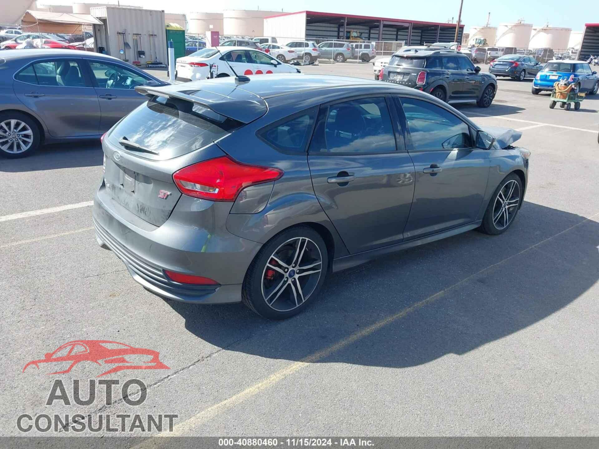 FORD FOCUS ST 2017 - 1FADP3L92HL348956