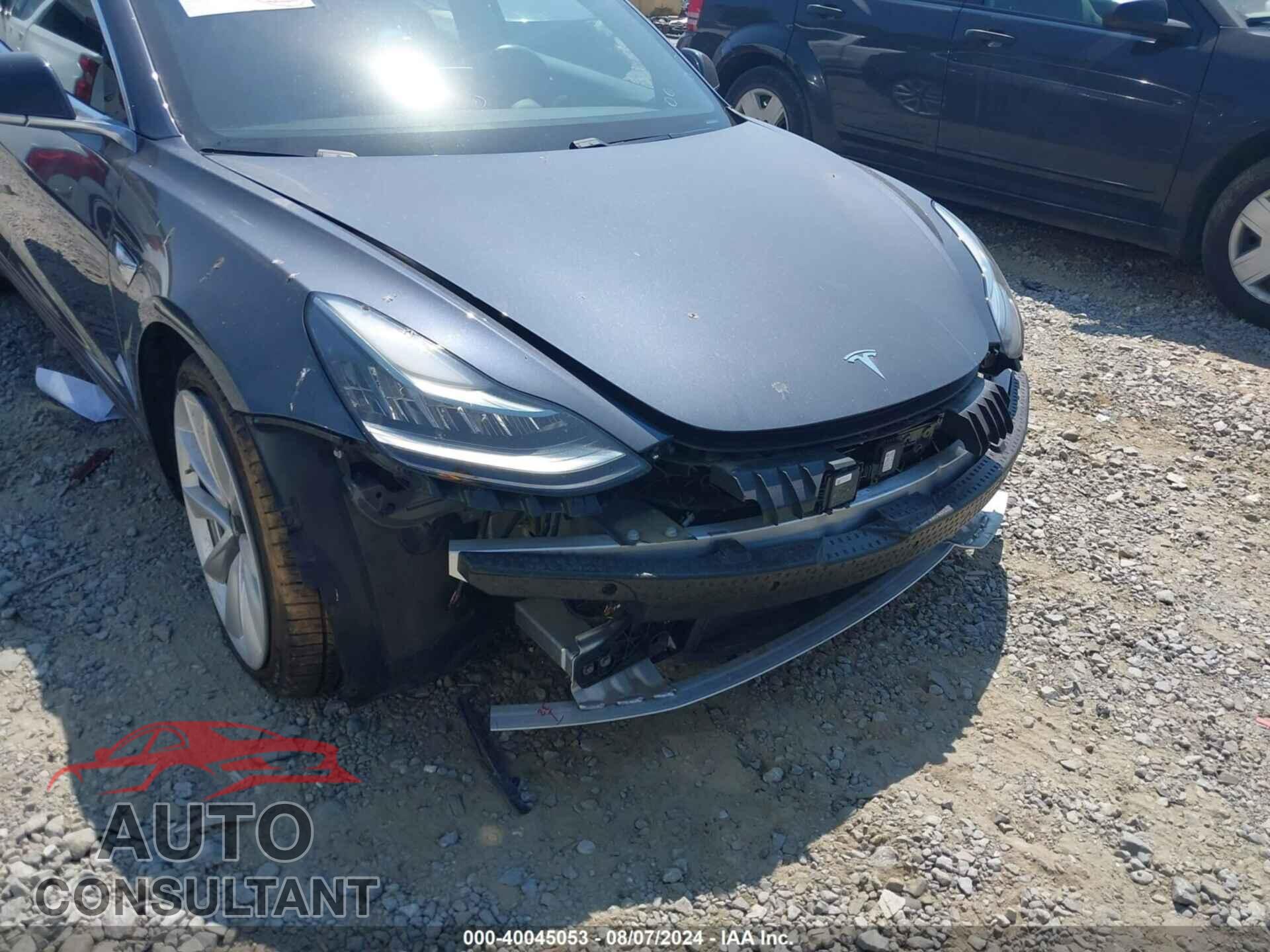 TESLA MODEL 3 2018 - 5YJ3E1EA3JF024057