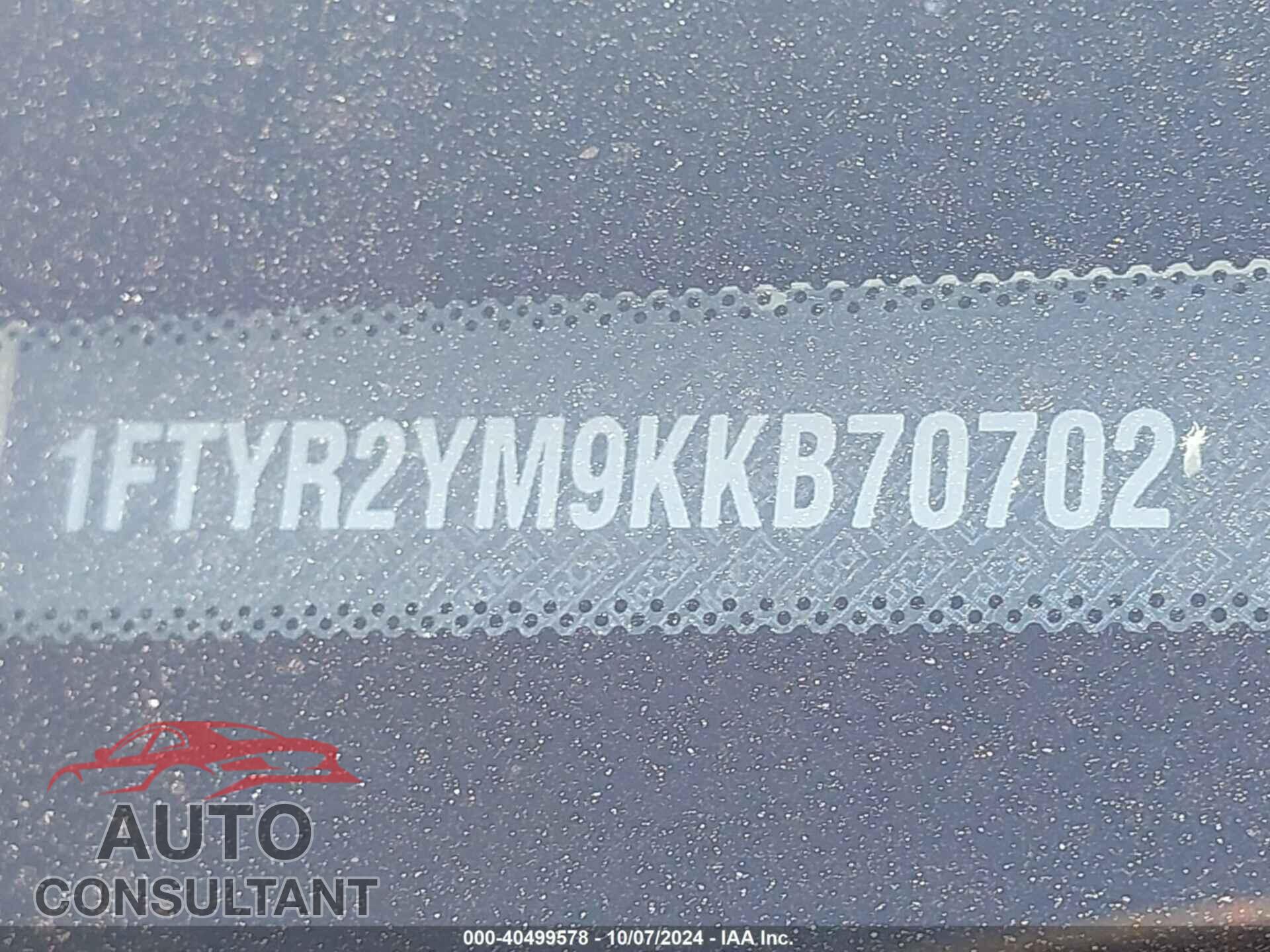 FORD TRANSIT-250 2019 - 1FTYR2YM9KKB70702
