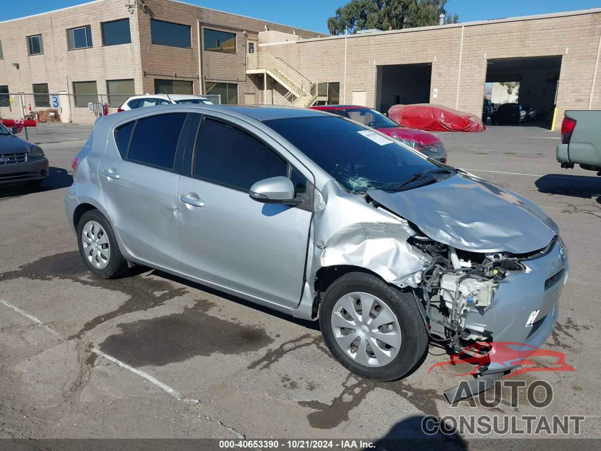 TOYOTA PRIUS C 2014 - JTDKDTB39E1063007