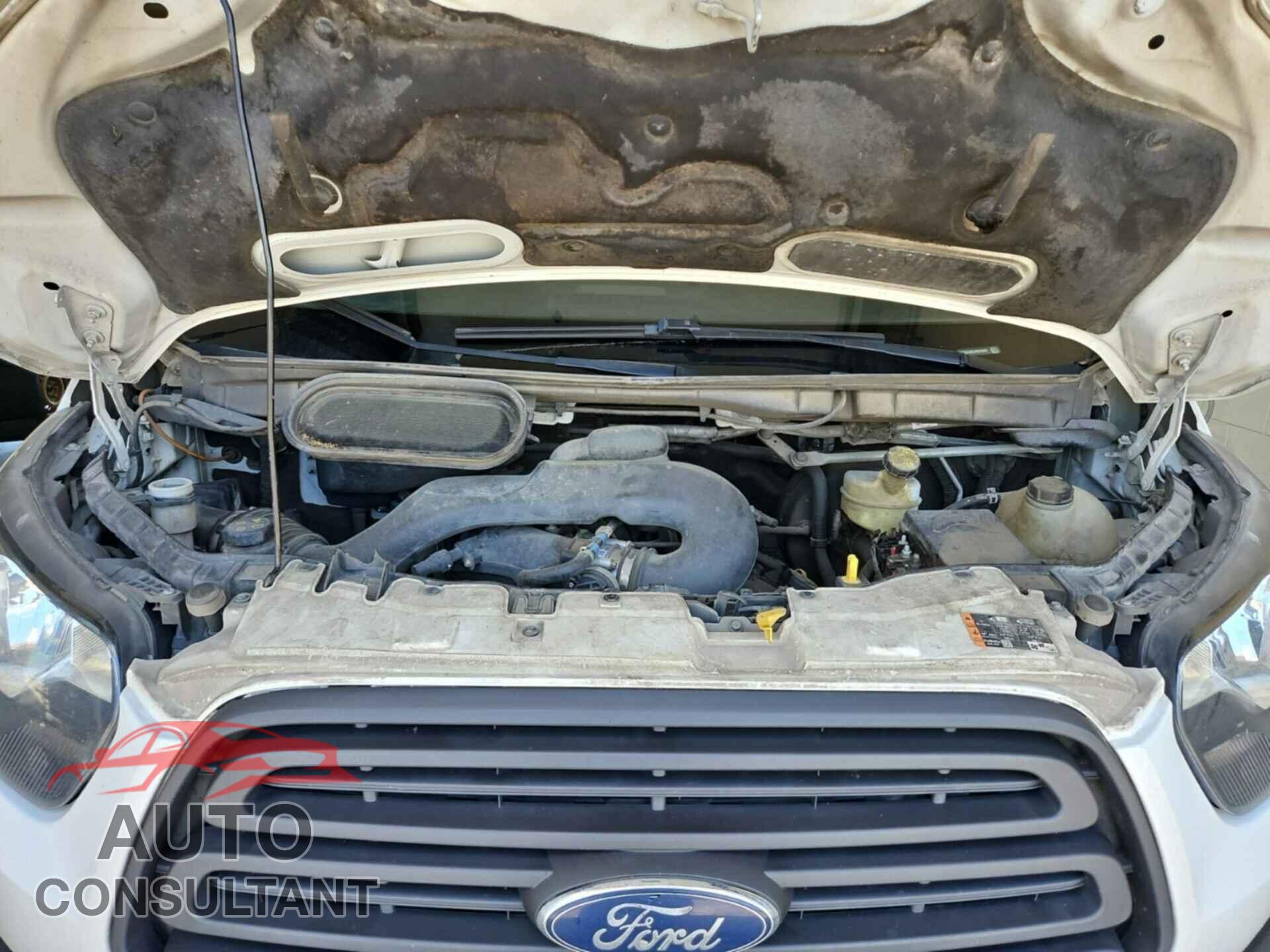 FORD TRANSIT 2018 - 1FTYR2CM2JKB45906