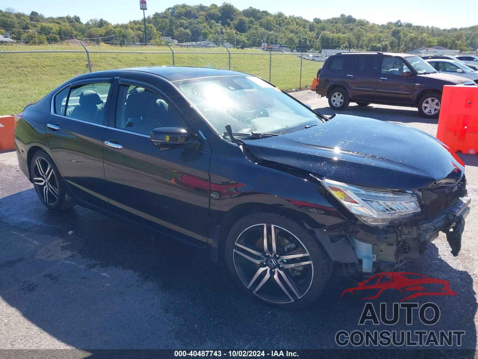 HONDA ACCORD 2017 - 1HGCR3F96HA029293