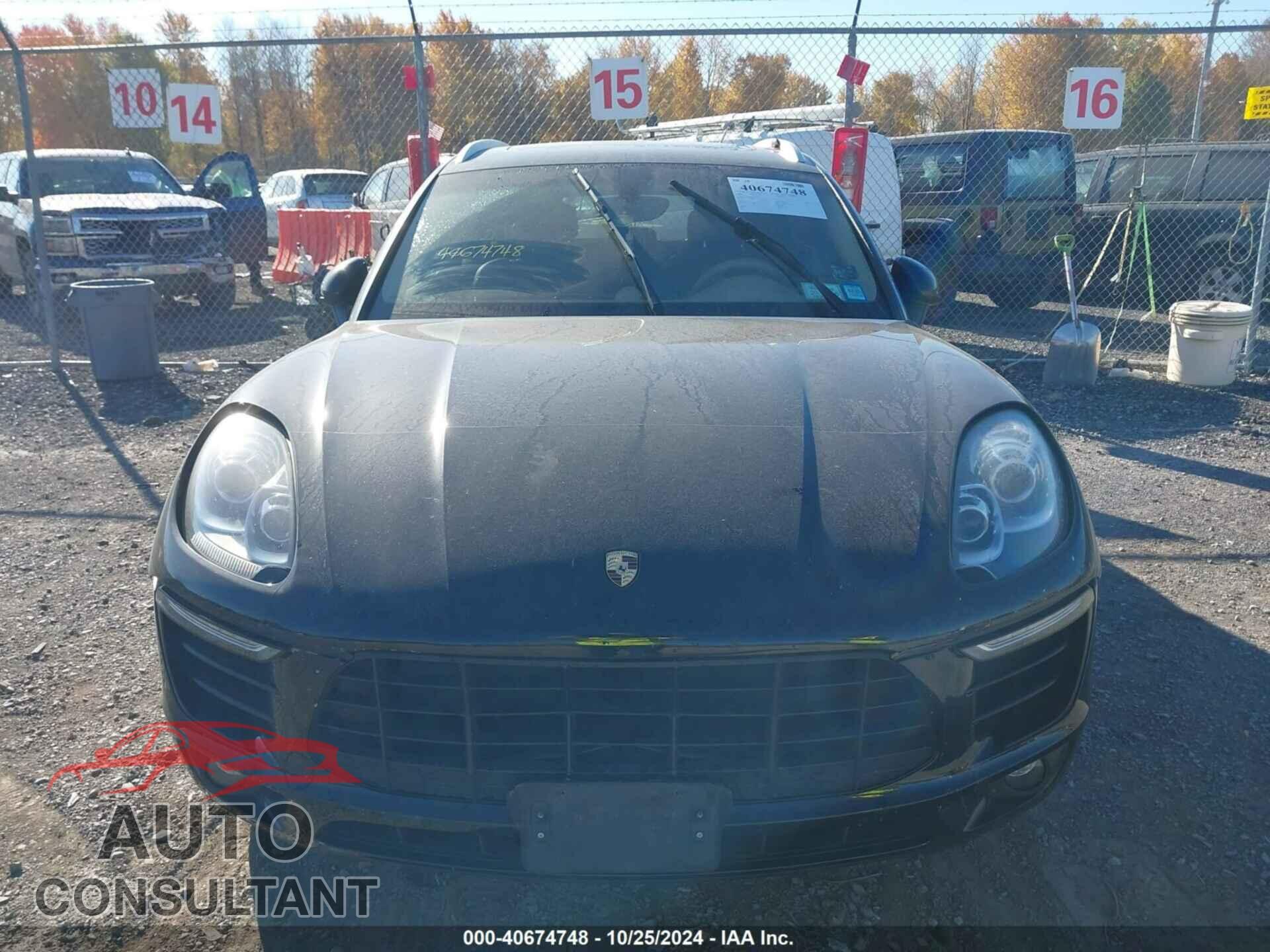 PORSCHE MACAN 2015 - WP1AB2A56FLB67716