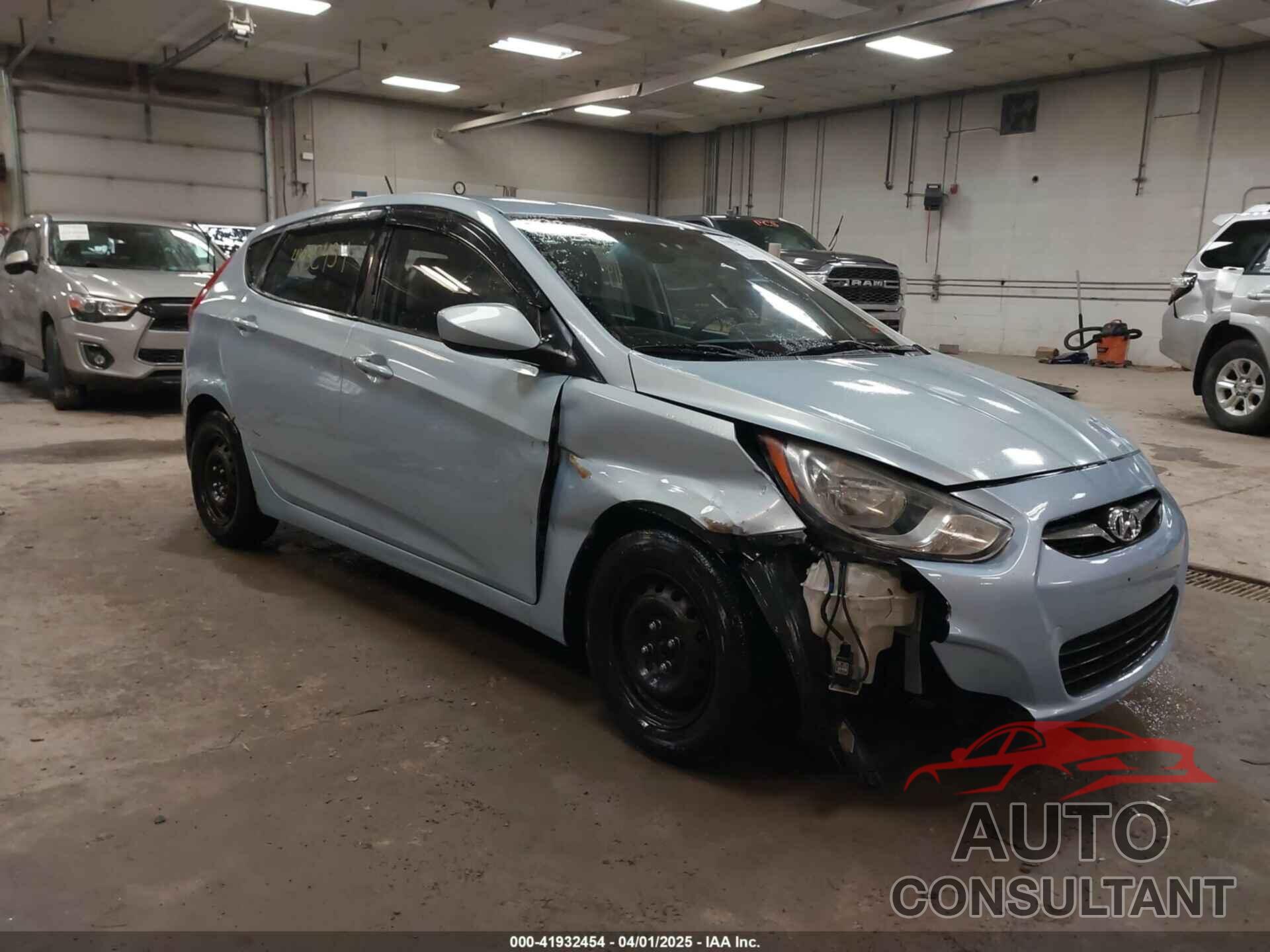 HYUNDAI ACCENT 2012 - KMHCT5AE5CU008874
