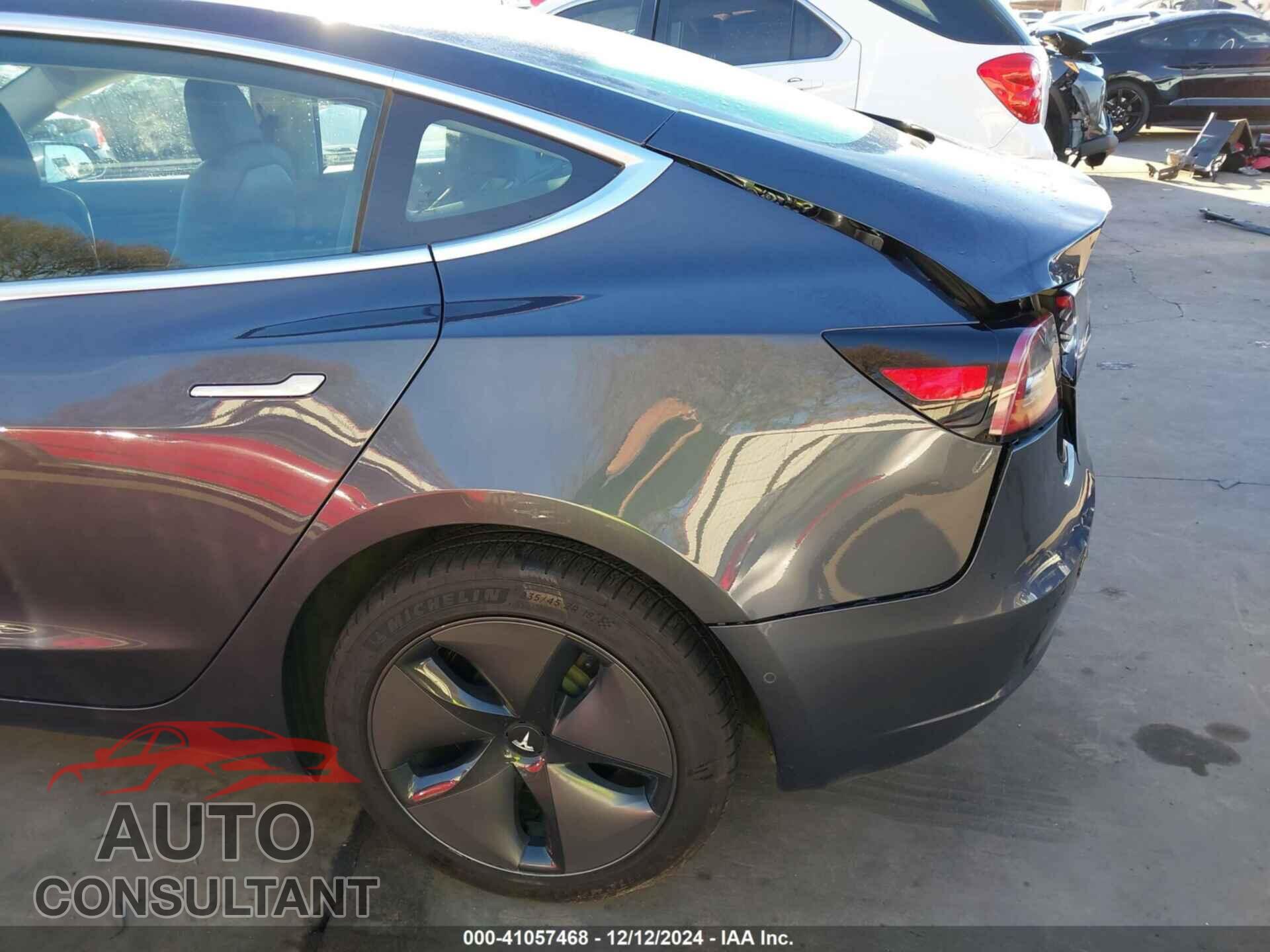 TESLA MODEL 3 2019 - 5YJ3E1EAXKF435697
