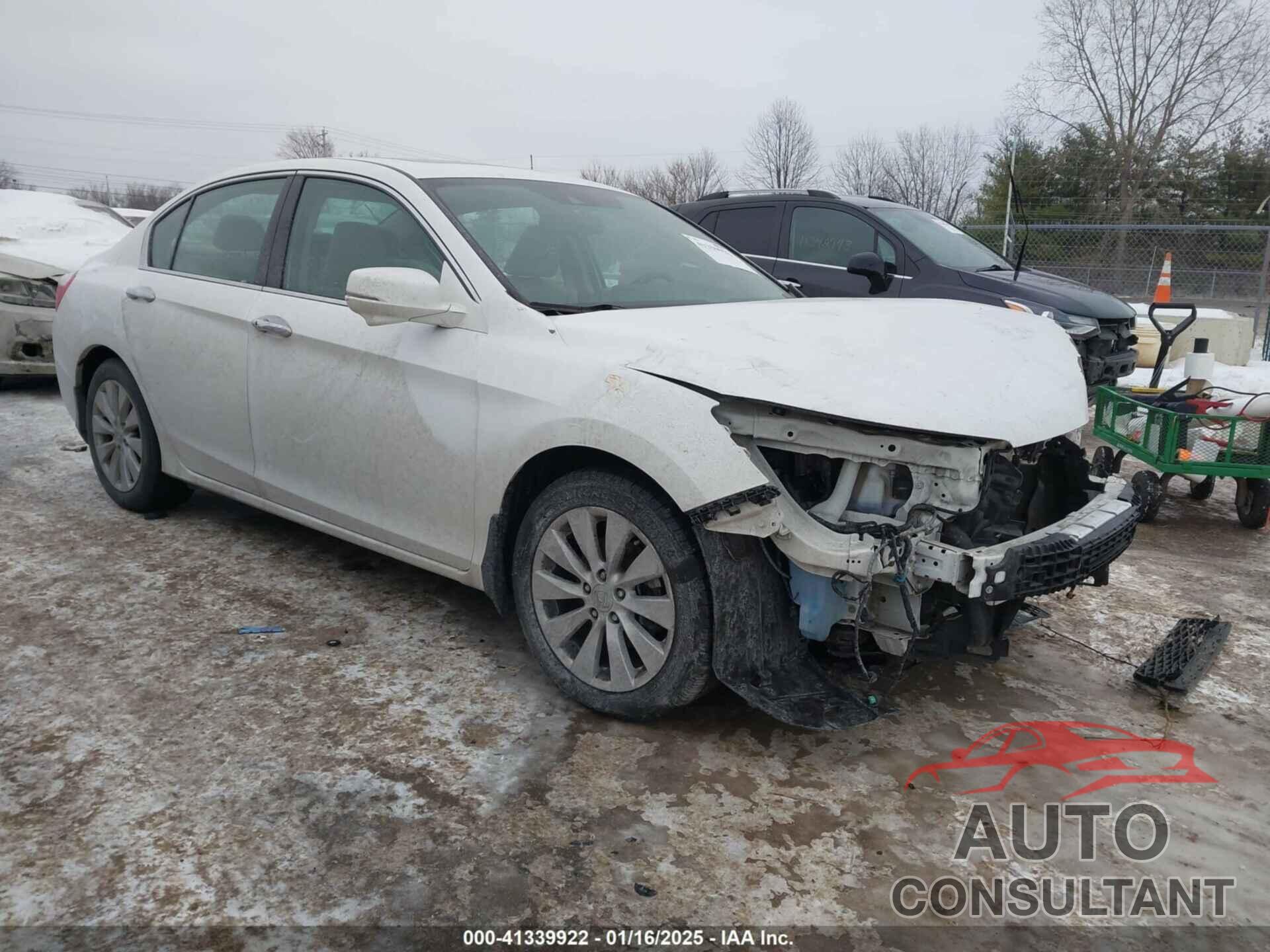 HONDA ACCORD 2015 - 1HGCR3F82FA037590