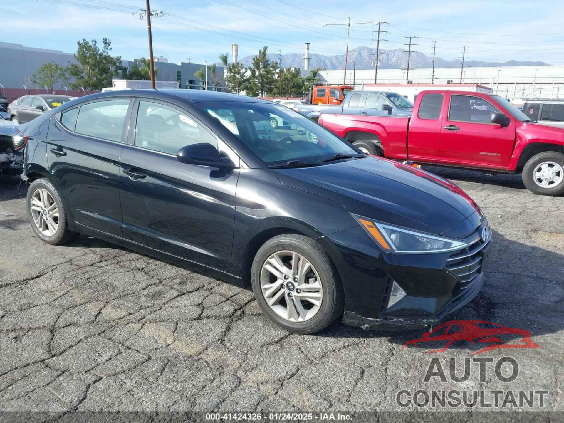 HYUNDAI ELANTRA 2020 - 5NPD84LF1LH549036