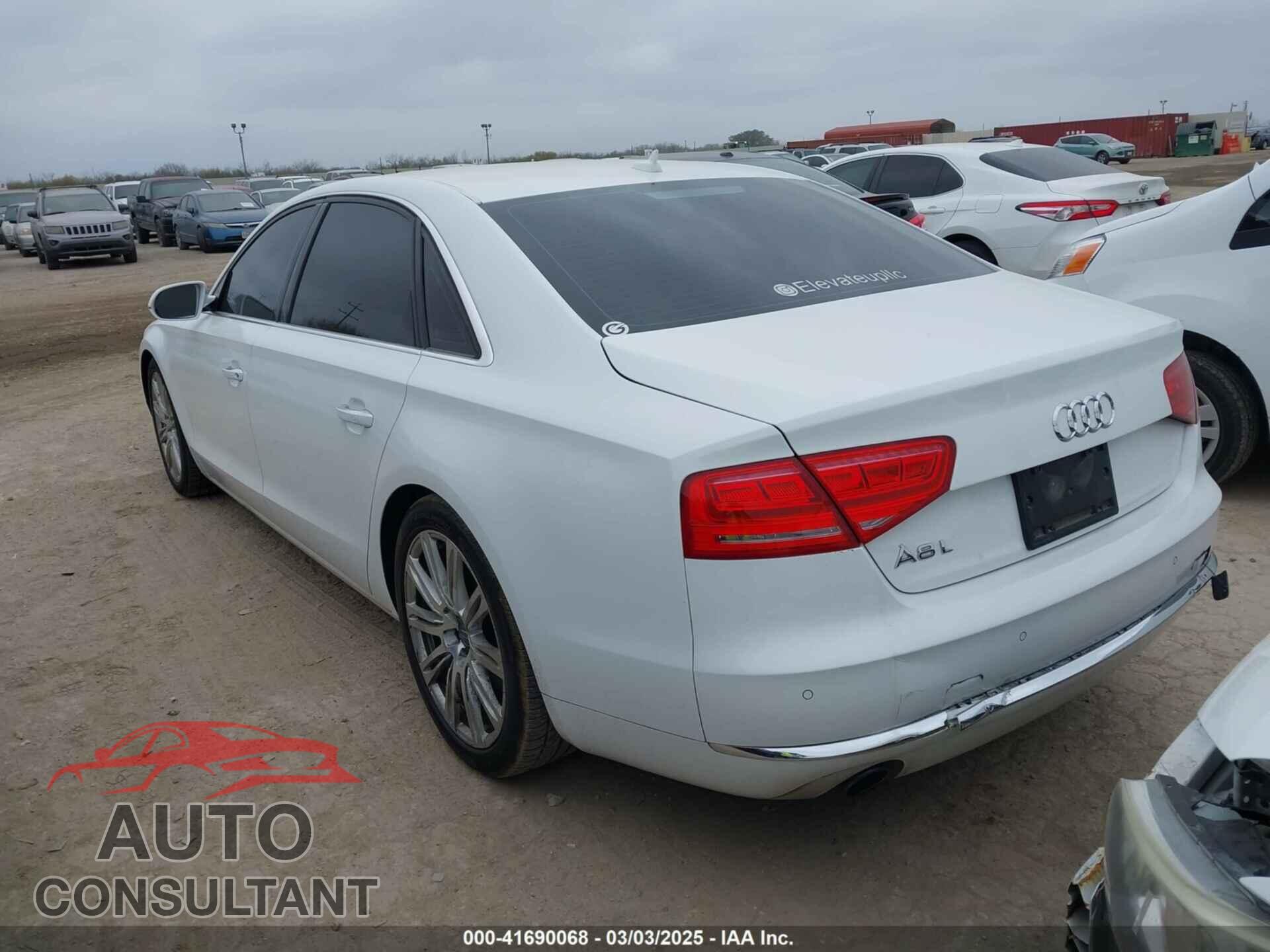 AUDI A8 L 2013 - WAURGAFD4DN020843