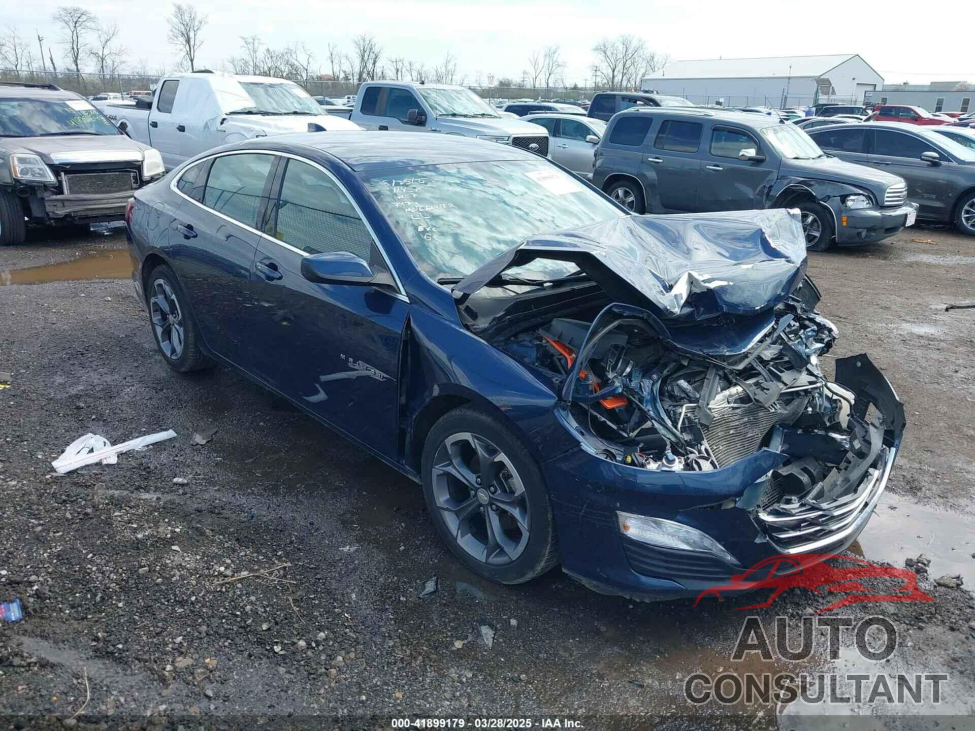 CHEVROLET MALIBU 2022 - 1G1ZD5ST3NF117648