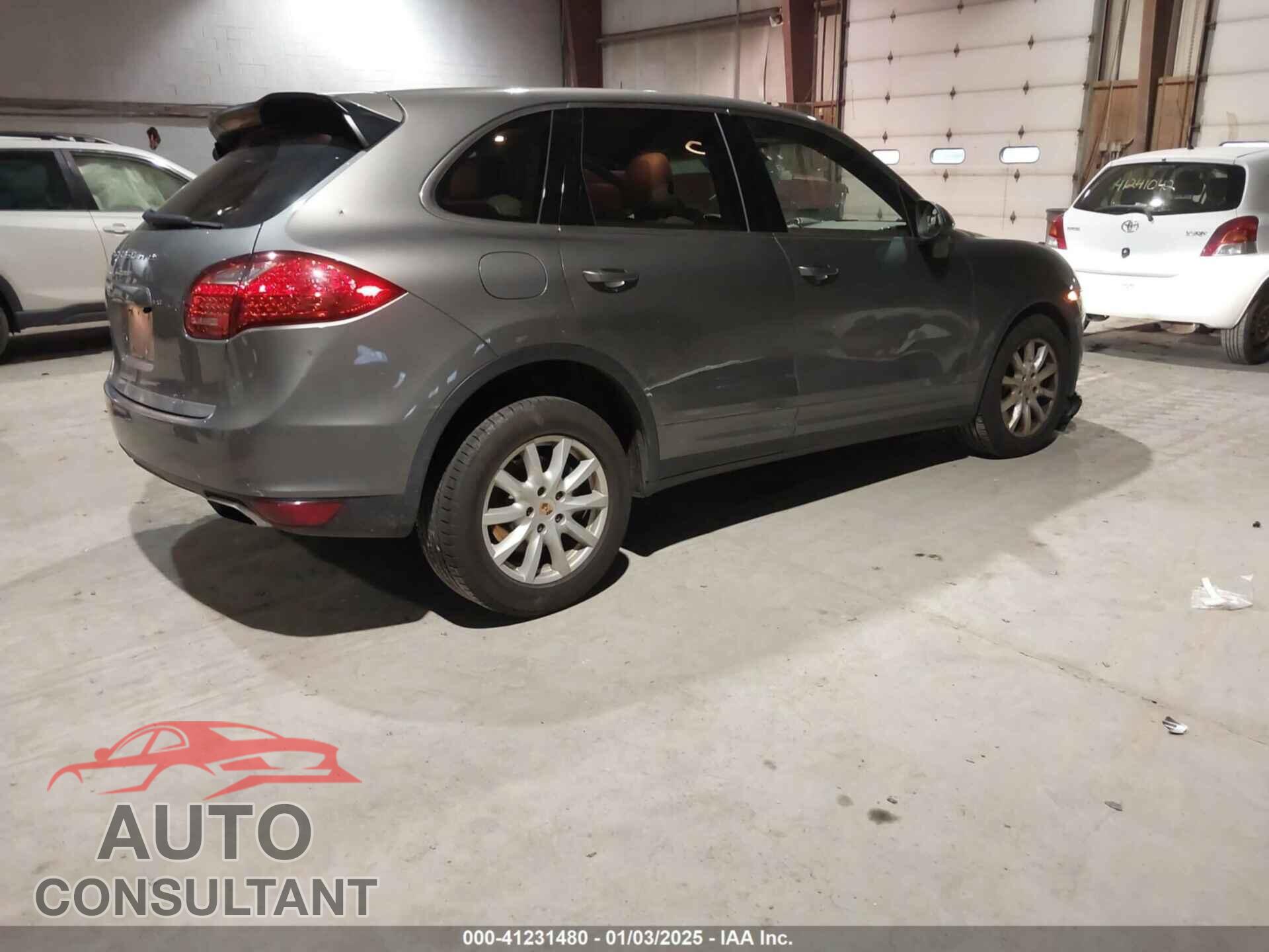 PORSCHE CAYENNE 2013 - WP1AA2A25DLA10300