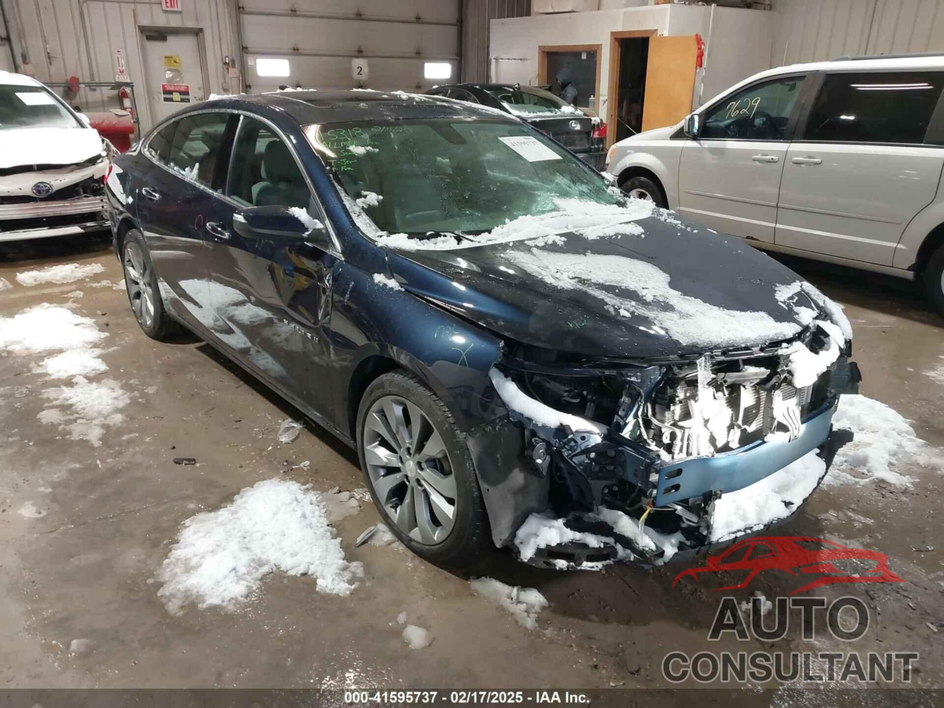 CHEVROLET MALIBU 2017 - 1G1ZH5SX0HF110507