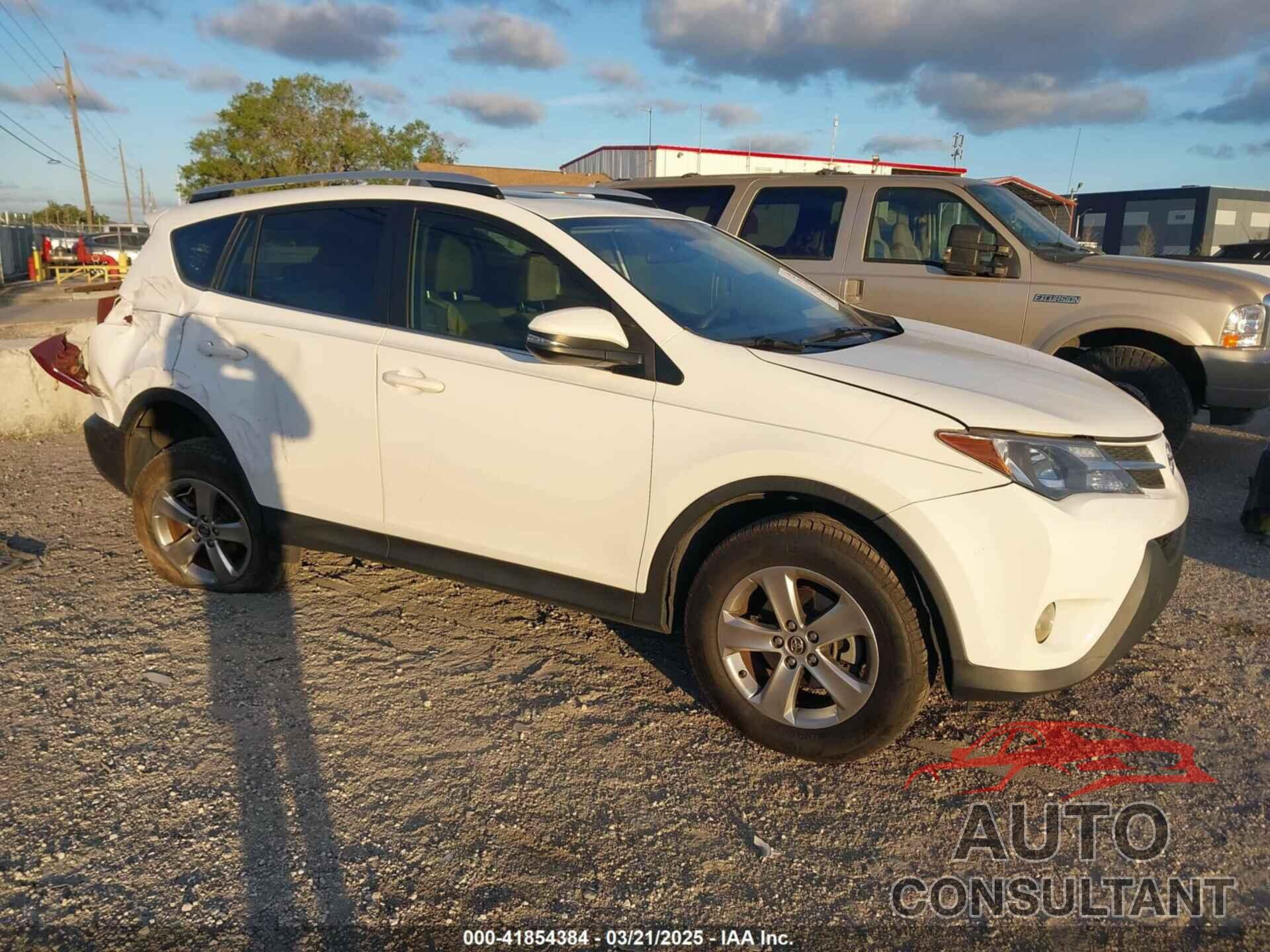 TOYOTA RAV4 2015 - JTMWFREV4FD069471