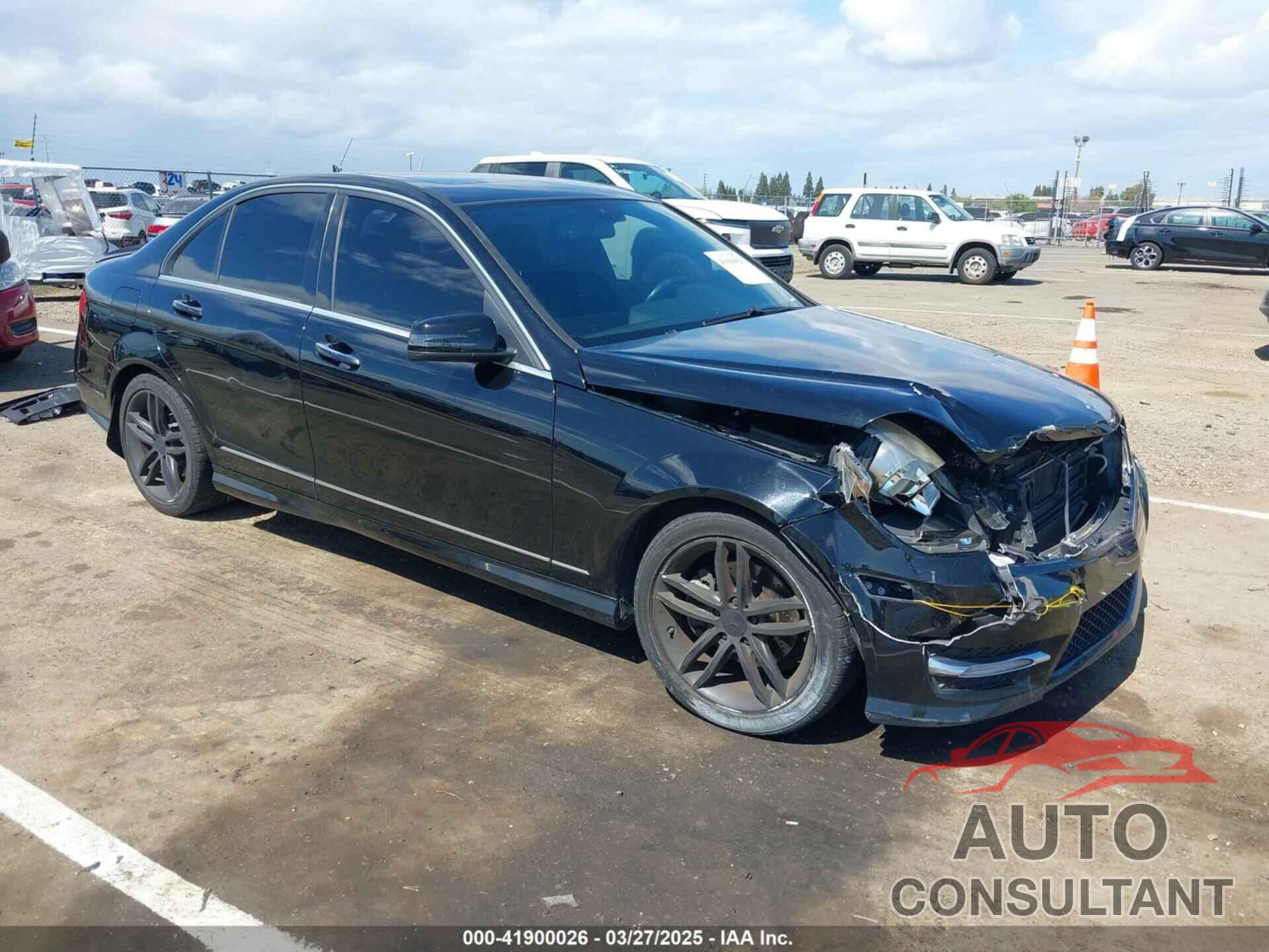 MERCEDES-BENZ C 250 2012 - WDDGF4HB4CA628612