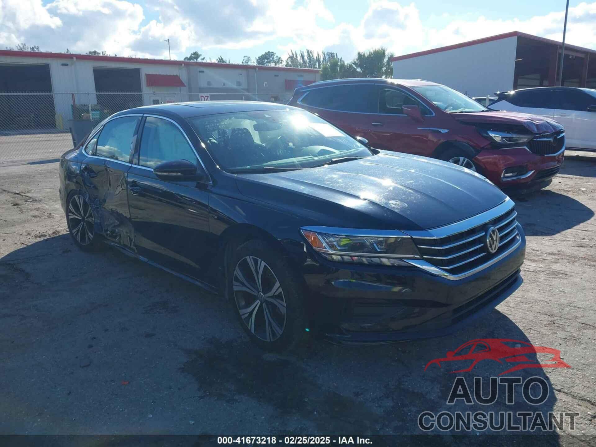 VOLKSWAGEN PASSAT 2022 - 1VWSA7A34NC008256