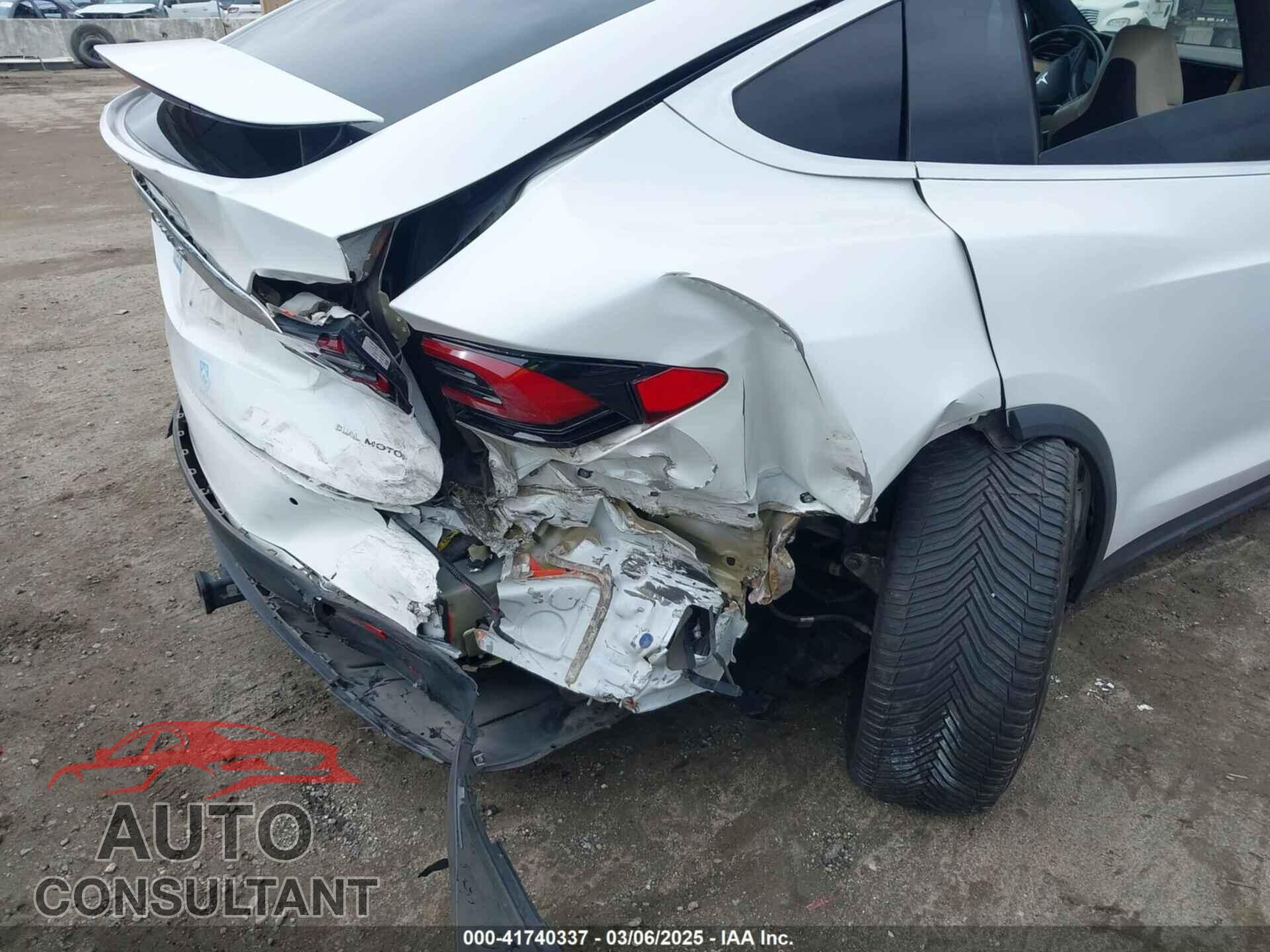 TESLA MODEL X 2019 - 5YJXCBE27KF198236