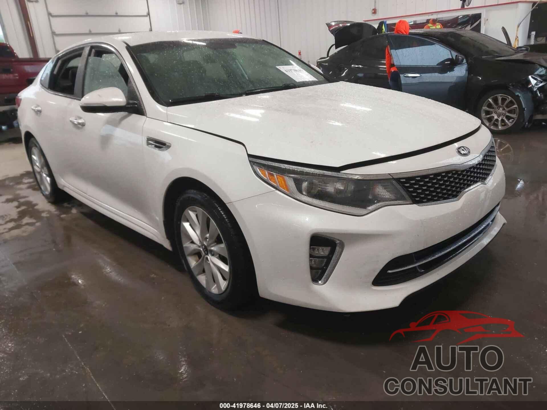 KIA OPTIMA 2018 - 5XXGT4L31JG238006
