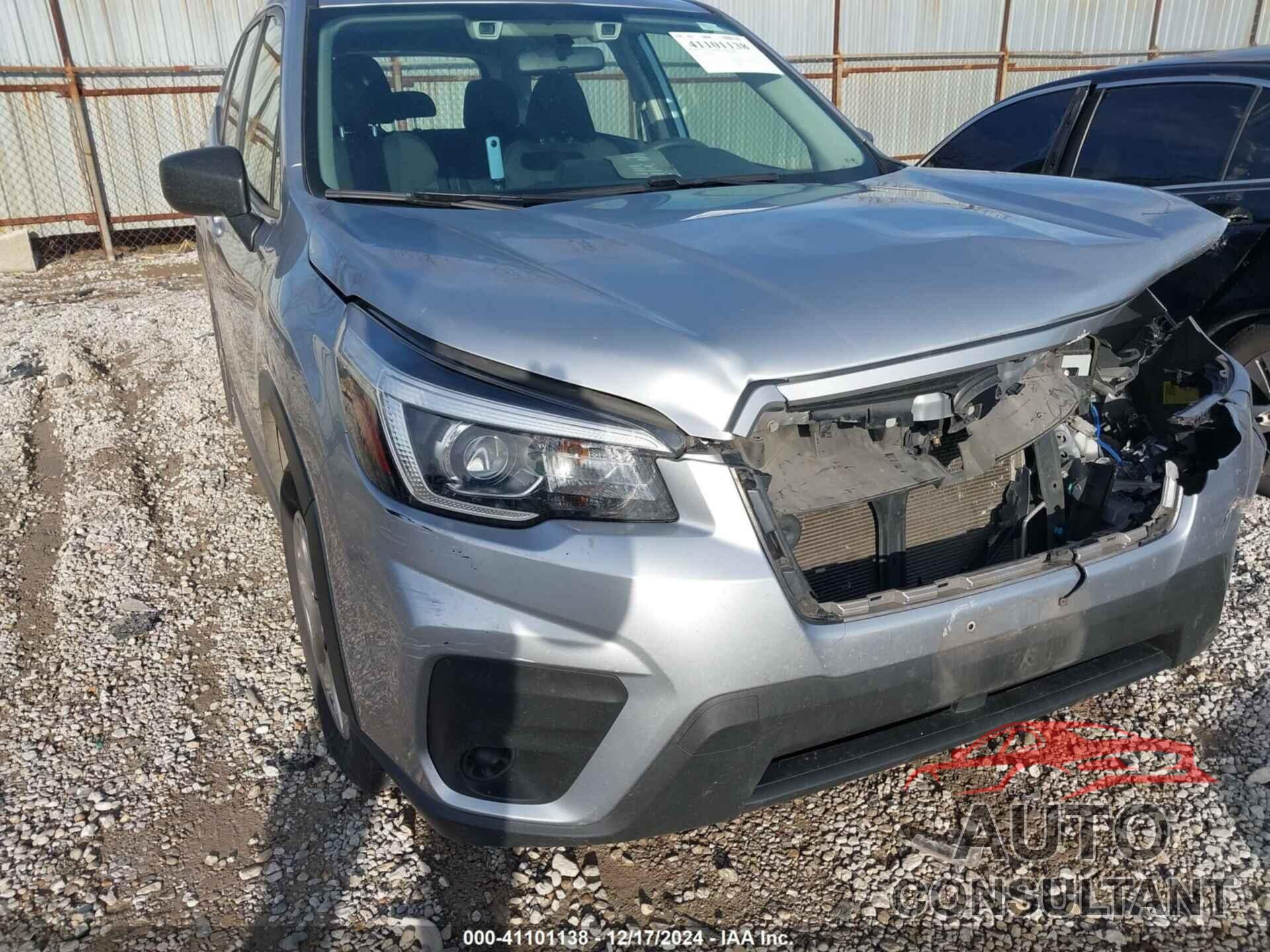 SUBARU FORESTER 2019 - JF2SKACC9KH439492