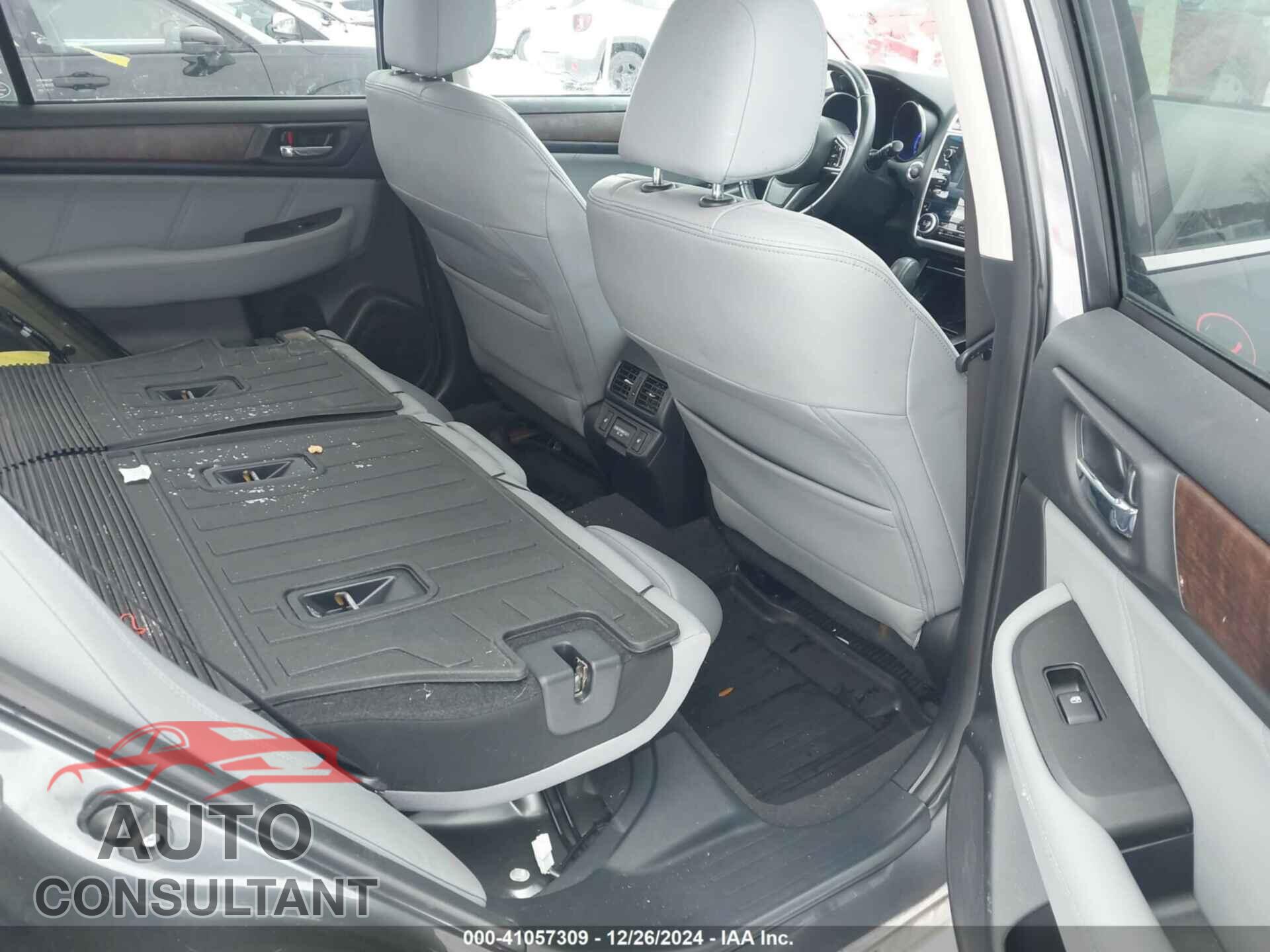 SUBARU OUTBACK 2018 - 4S4BSANC0J3295611