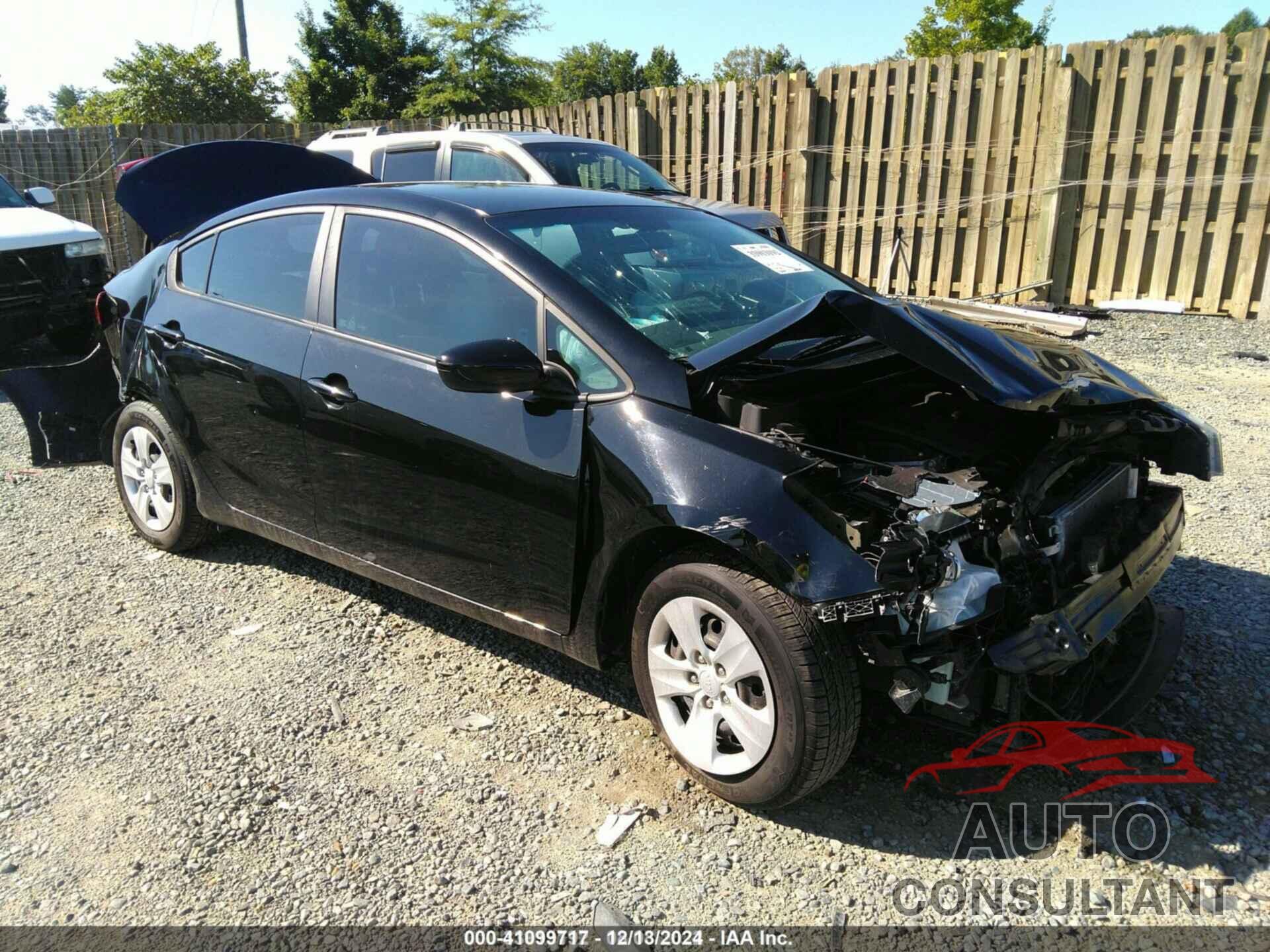 KIA FORTE 2018 - 3KPFK4A72JE167735