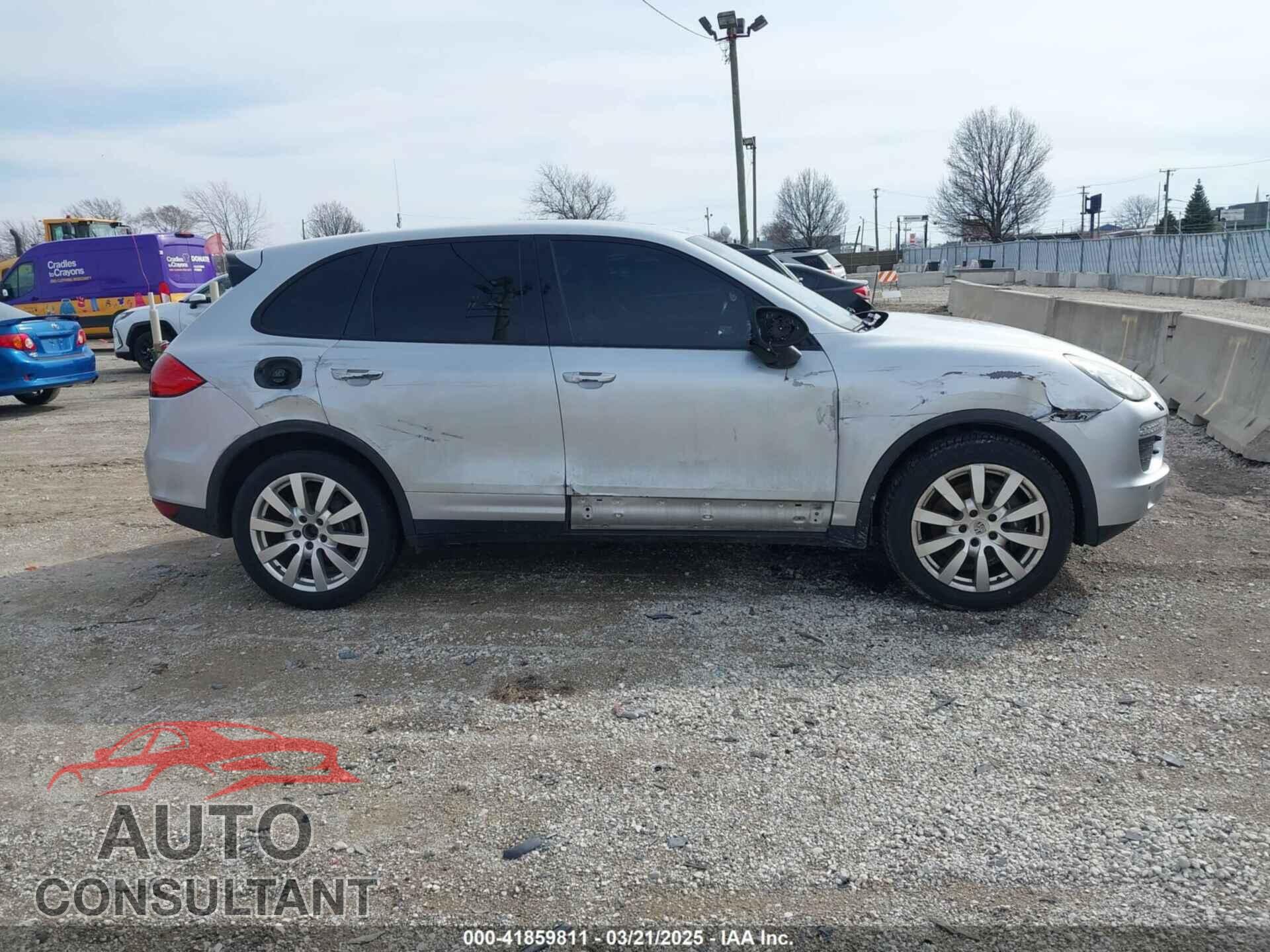 PORSCHE CAYENNE 2012 - WP1AA2A20CLA08498