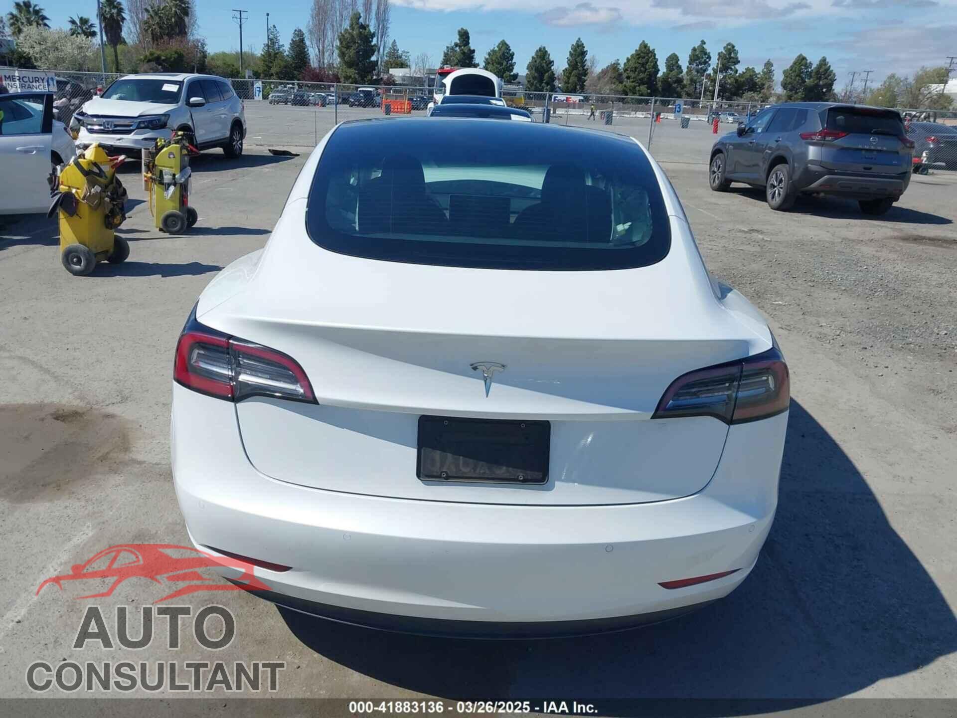 TESLA MODEL 3 2021 - 5YJ3E1EA6MF009427