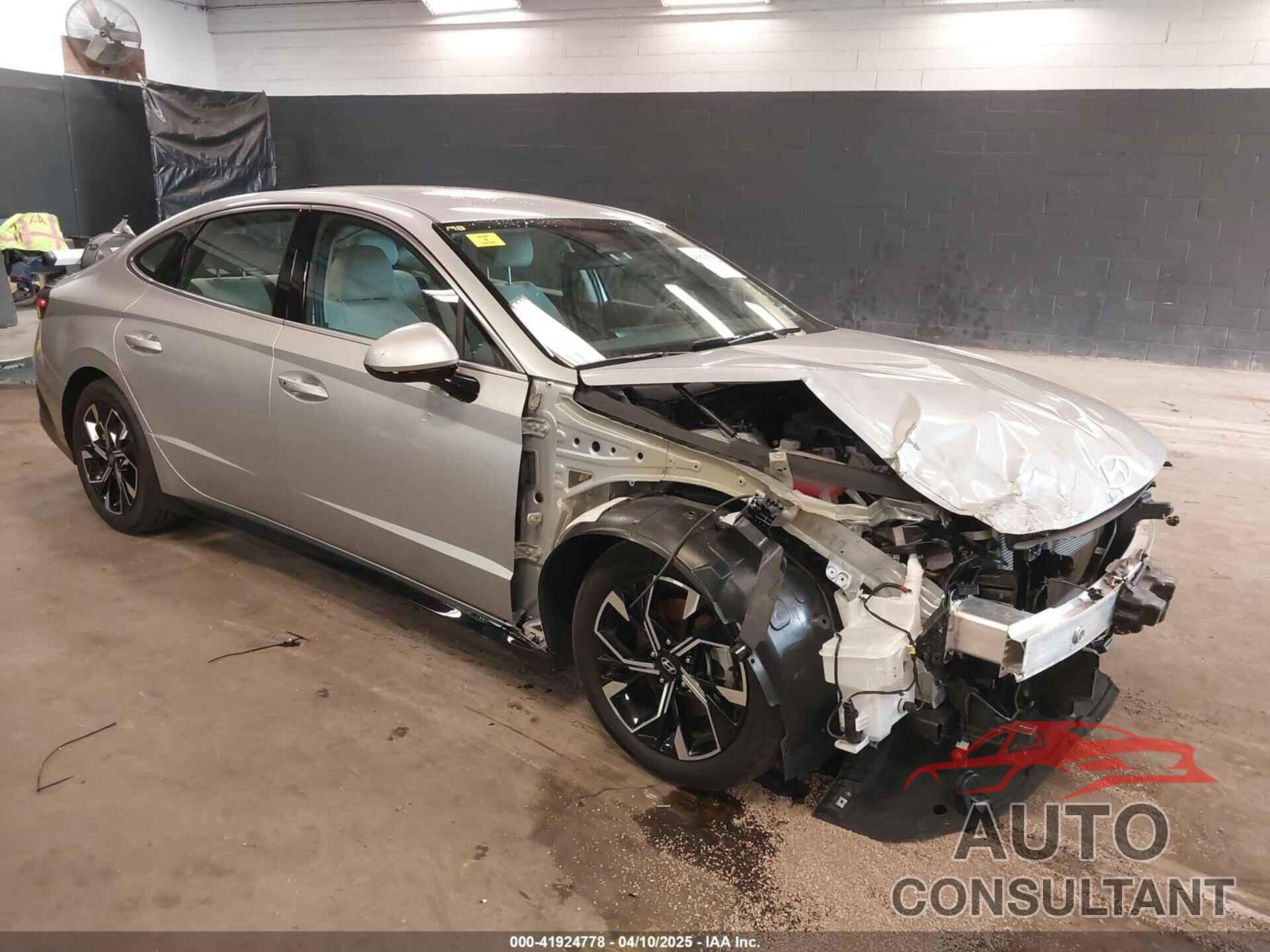 HYUNDAI SONATA 2024 - KMHL64JA5RA368929