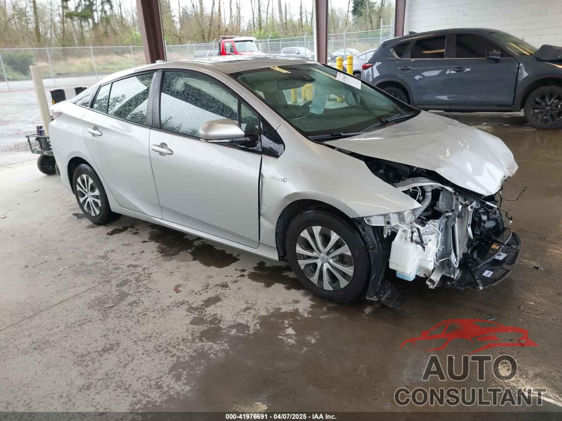 TOYOTA PRIUS 2018 - JTDKARFU0J3067850