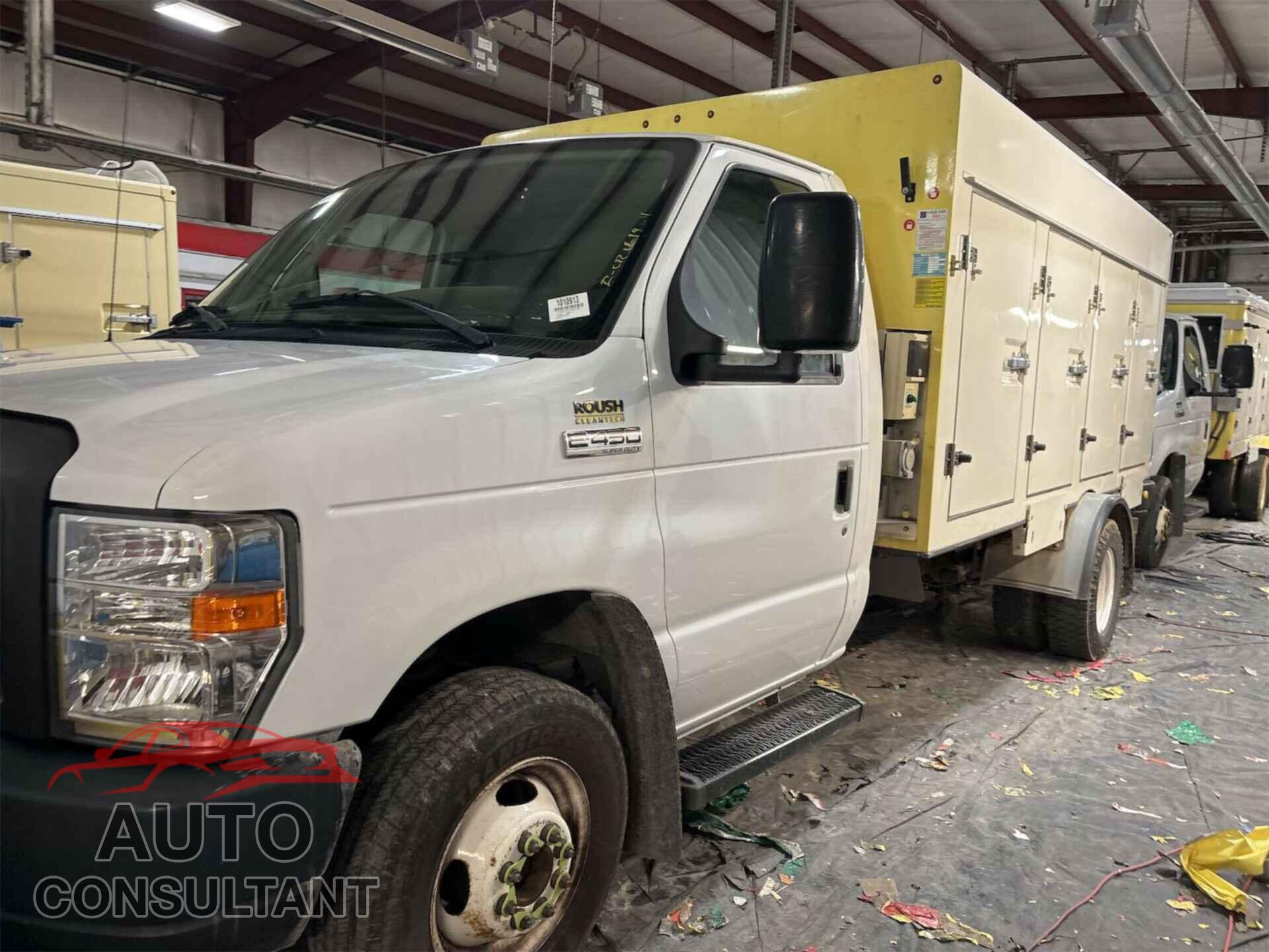 FORD ECONOLINE 2019 - 1FDXE4FS4KDC07756