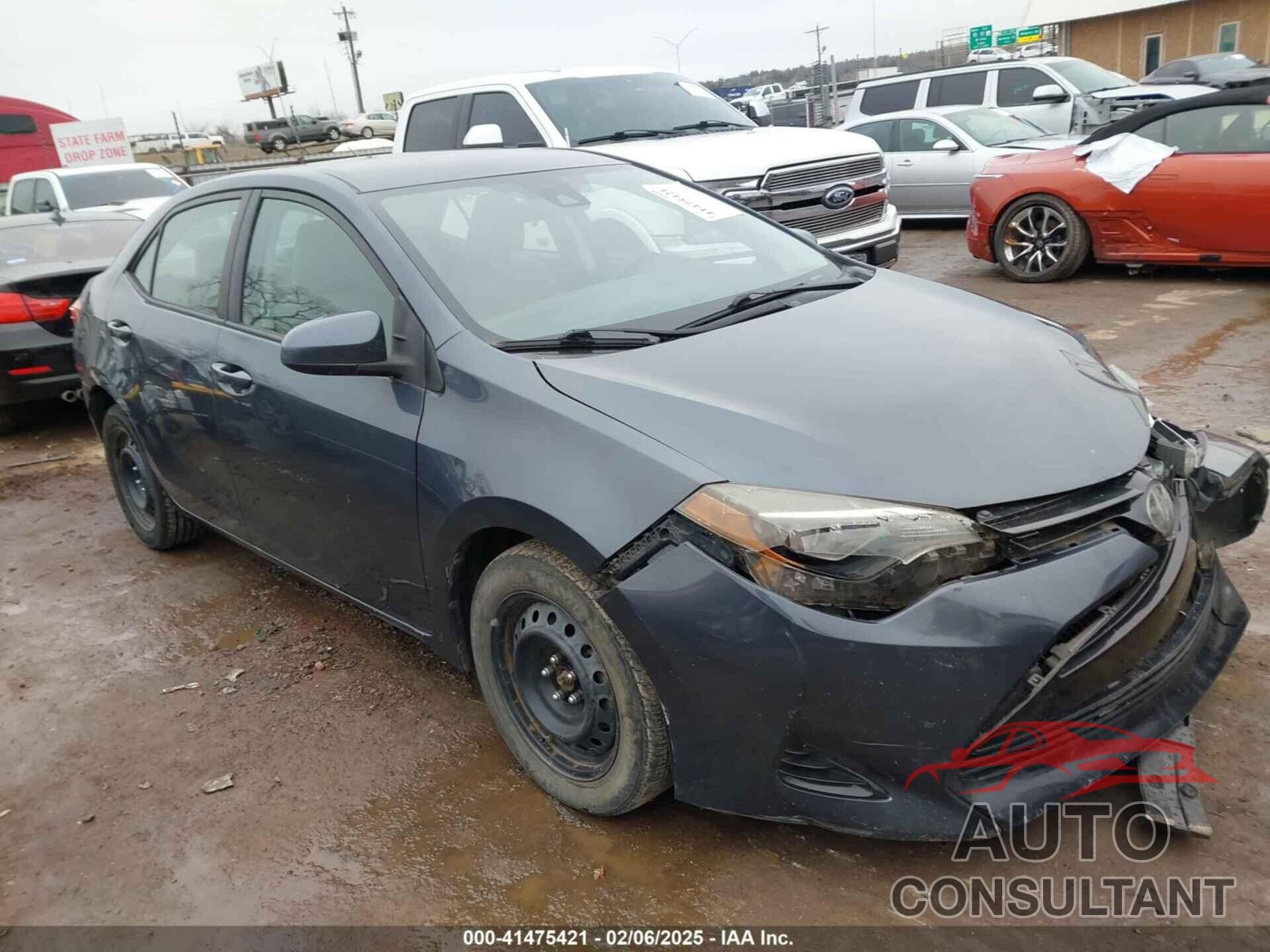 TOYOTA COROLLA 2018 - 5YFBURHE7JP772407