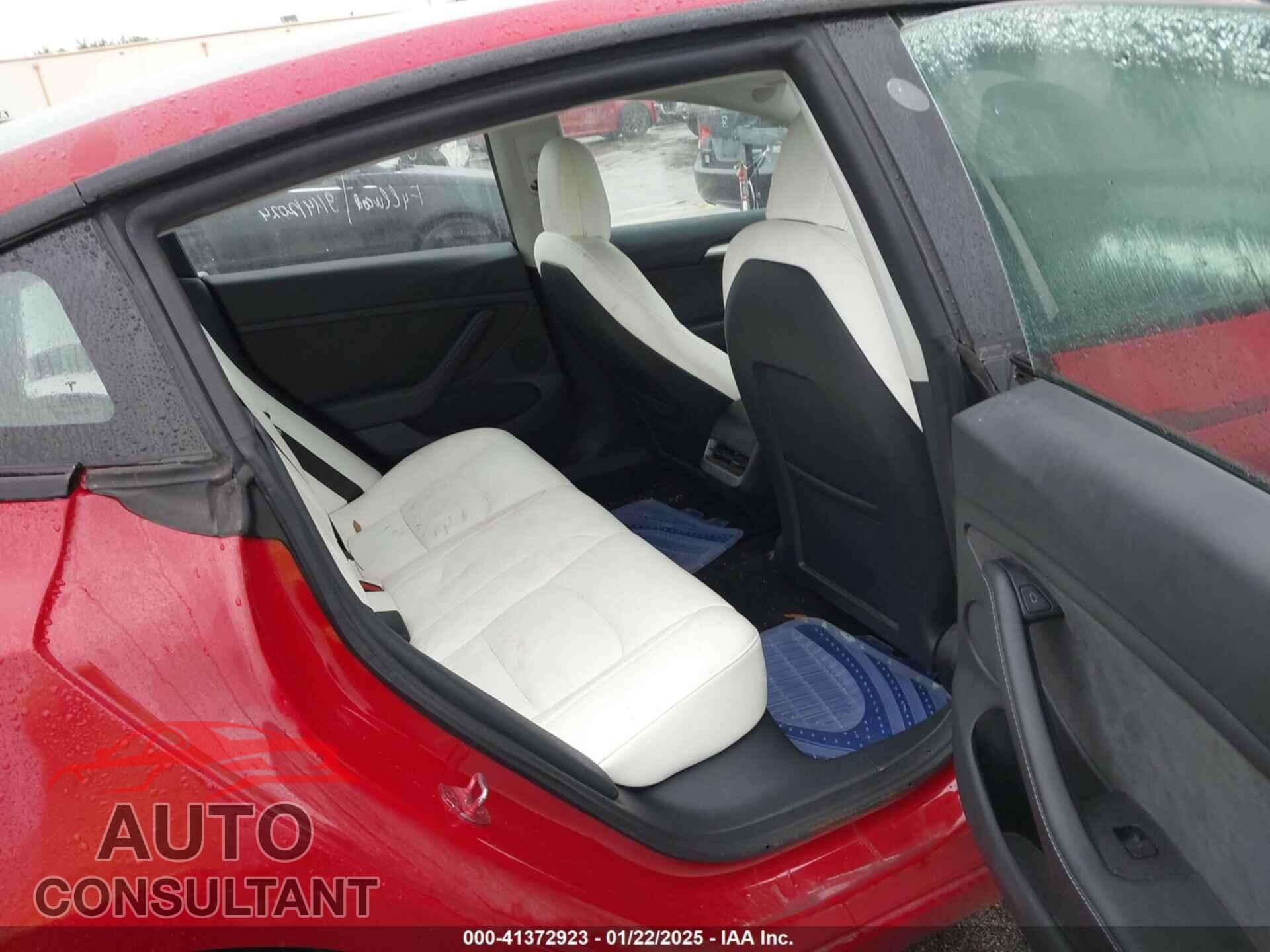 TESLA MODEL 3 2023 - 5YJ3E1EA2PF384204