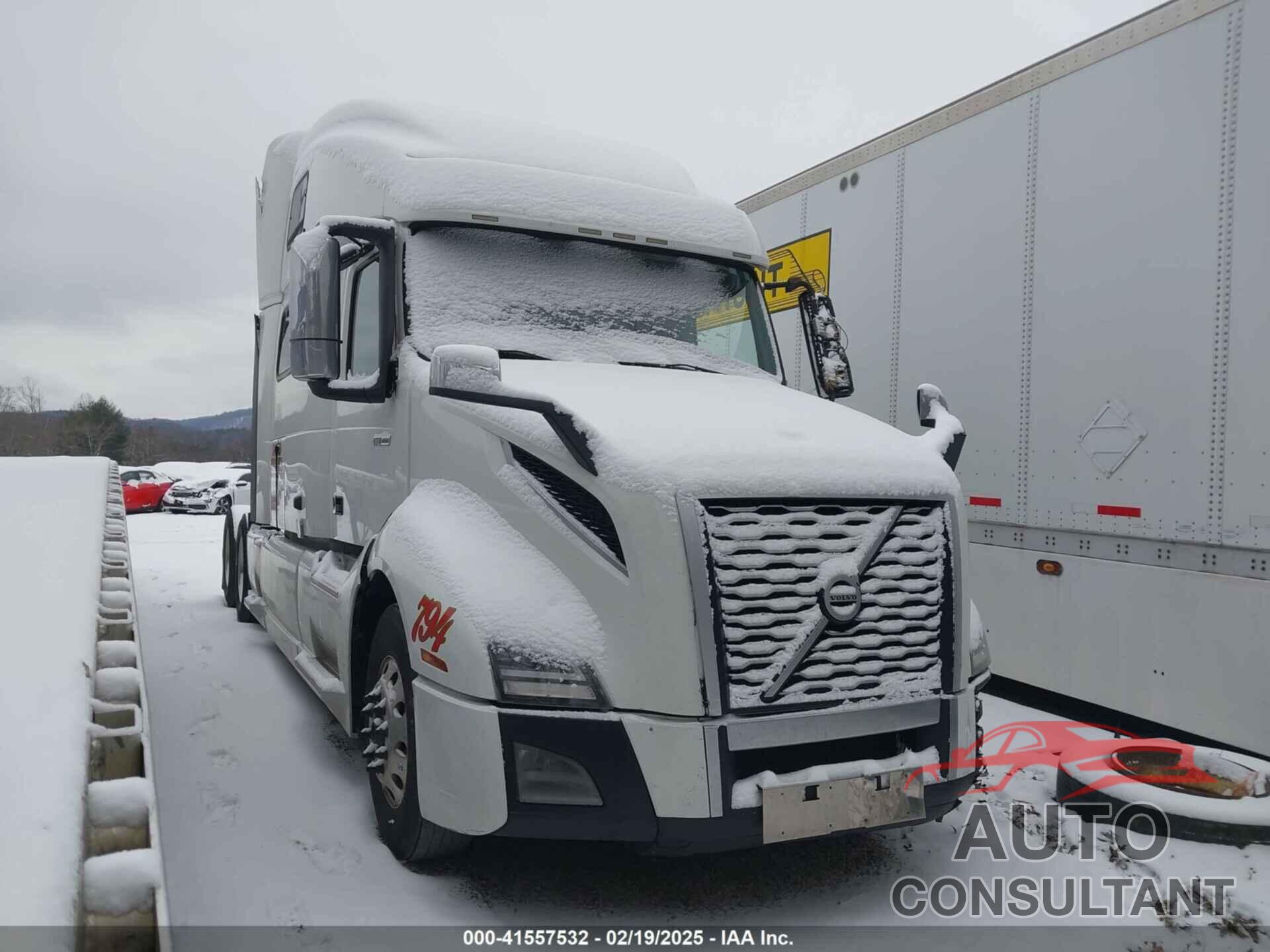 VOLVO VNL 2020 - 4V4NC9EH4LN215182