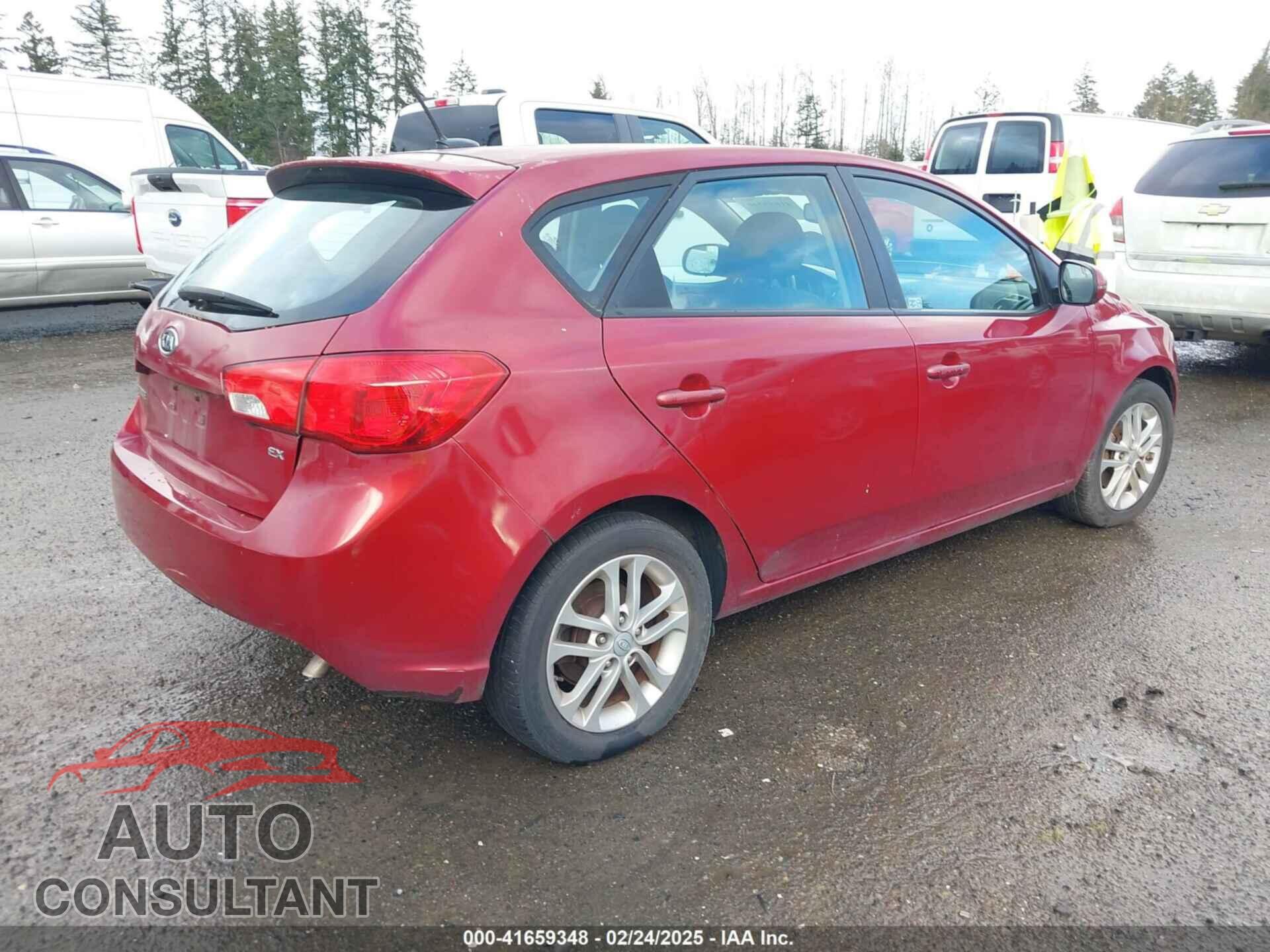KIA FORTE 2011 - KNAFU5A23B5325174