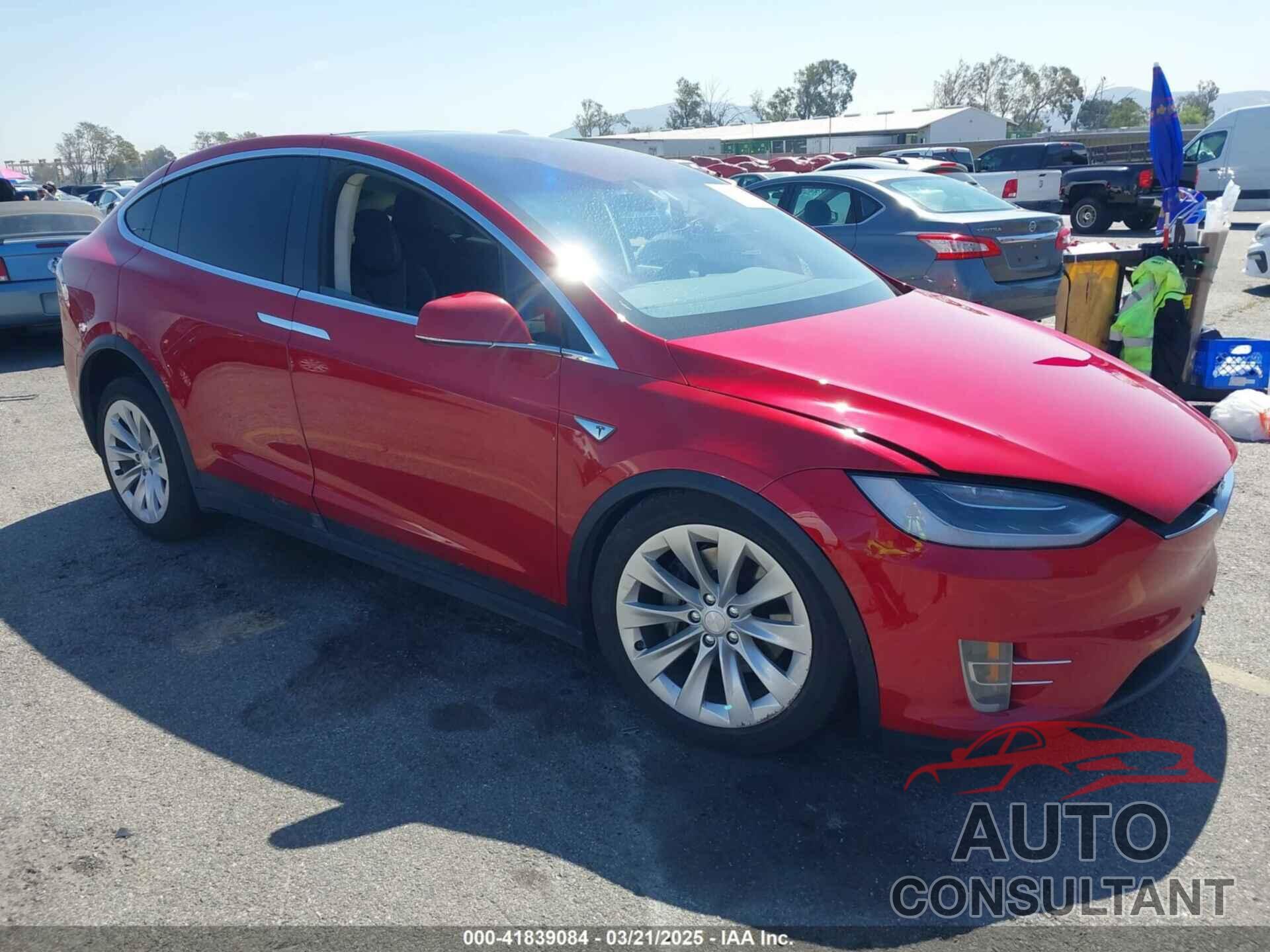 TESLA MODEL X 2016 - 5YJXCAE23GF002262