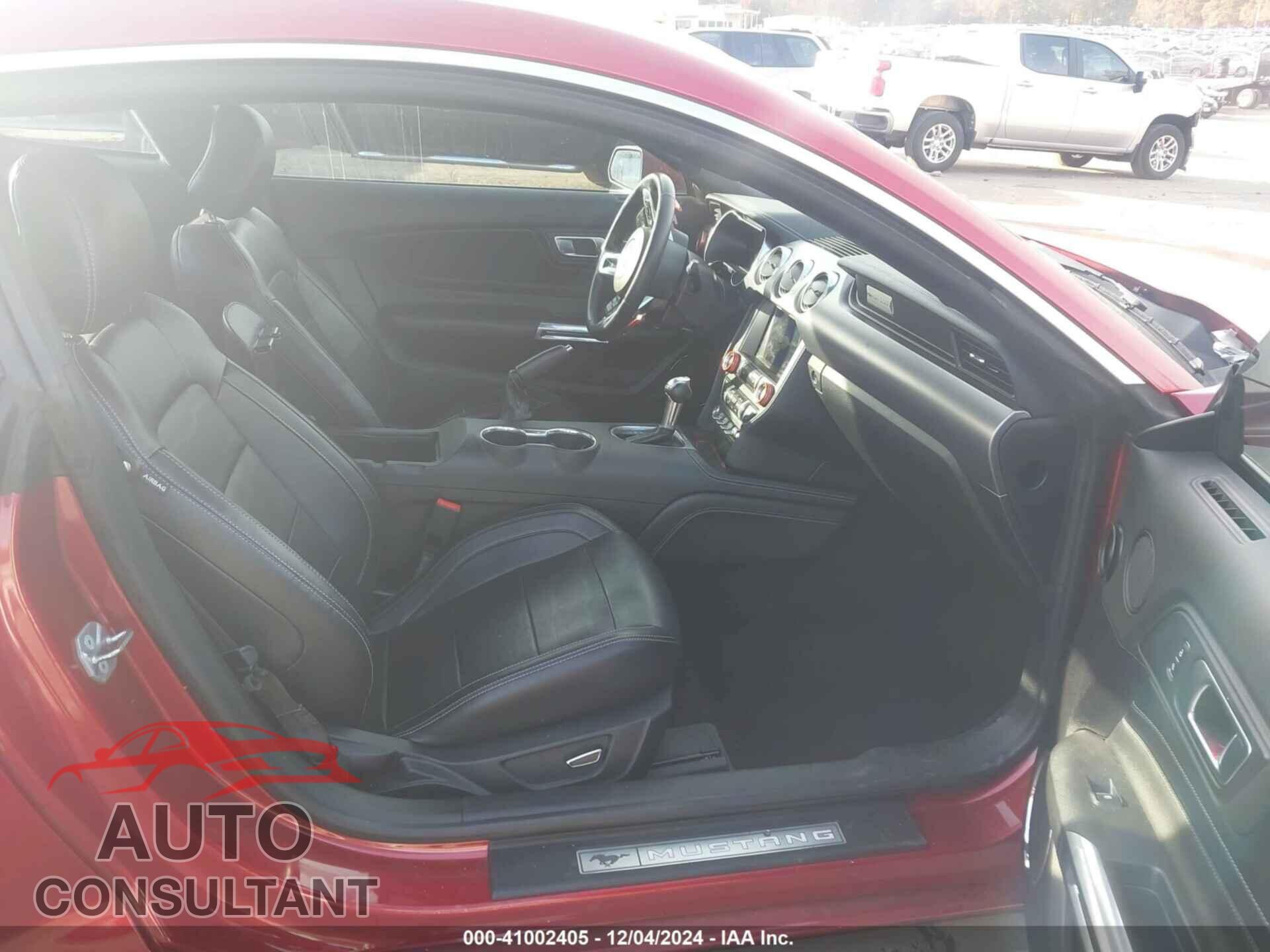 FORD MUSTANG 2019 - 1FA6P8THXK5124178