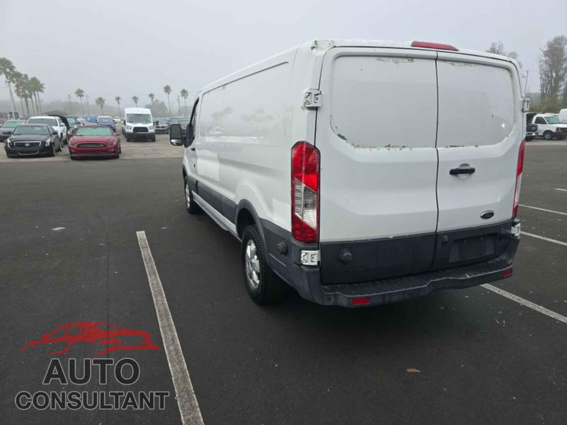 FORD TRANSIT 2017 - 1FTYR2ZM7HKA61369
