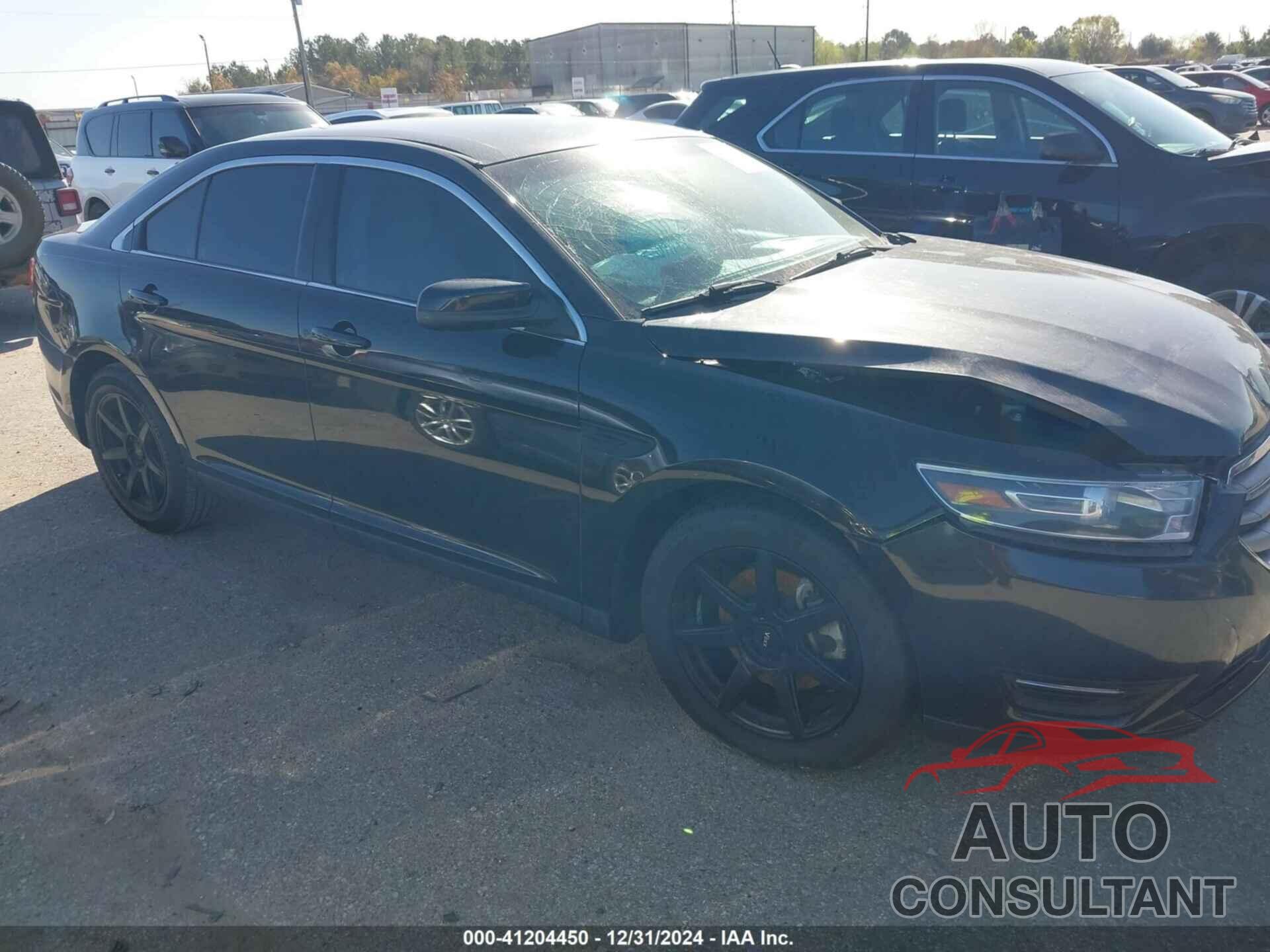 FORD TAURUS 2015 - 1FAHP2E82FG180676