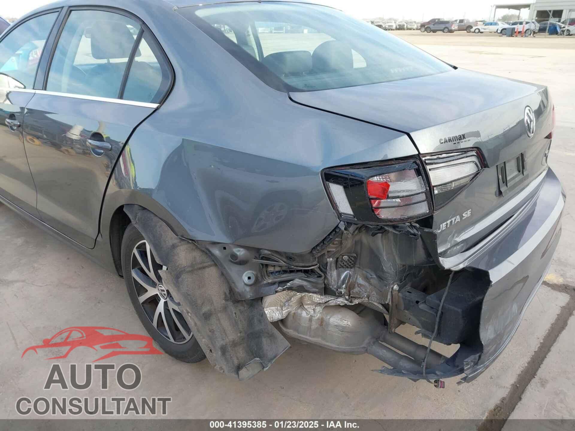 VOLKSWAGEN JETTA 2017 - 3VWDB7AJ6HM380902
