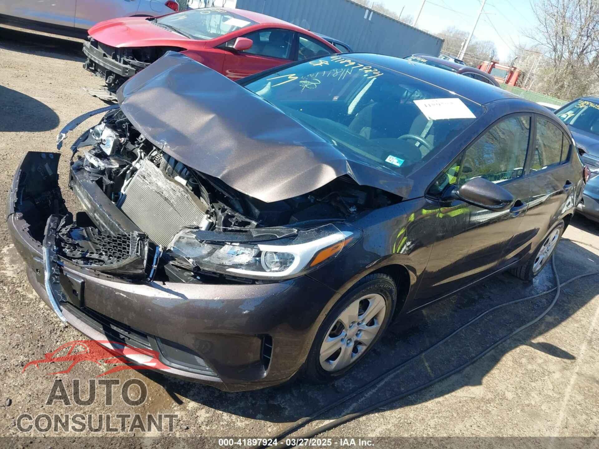 KIA FORTE 2017 - 3KPFK4A76HE041128