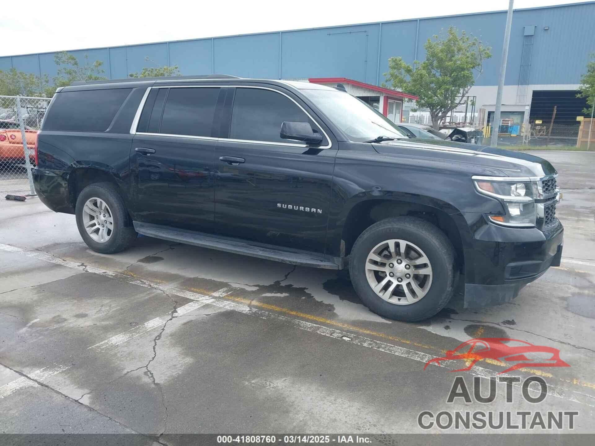 CHEVROLET SUBURBAN 2018 - 1GNSCGKC1JR394211