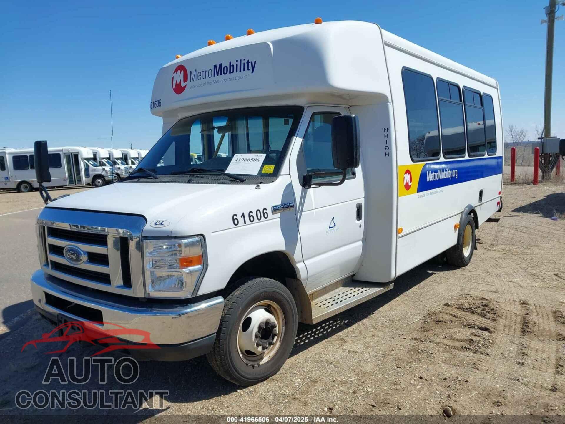 FORD E-450 CUTAWAY 2017 - 1FDFE4FS6HDC35353