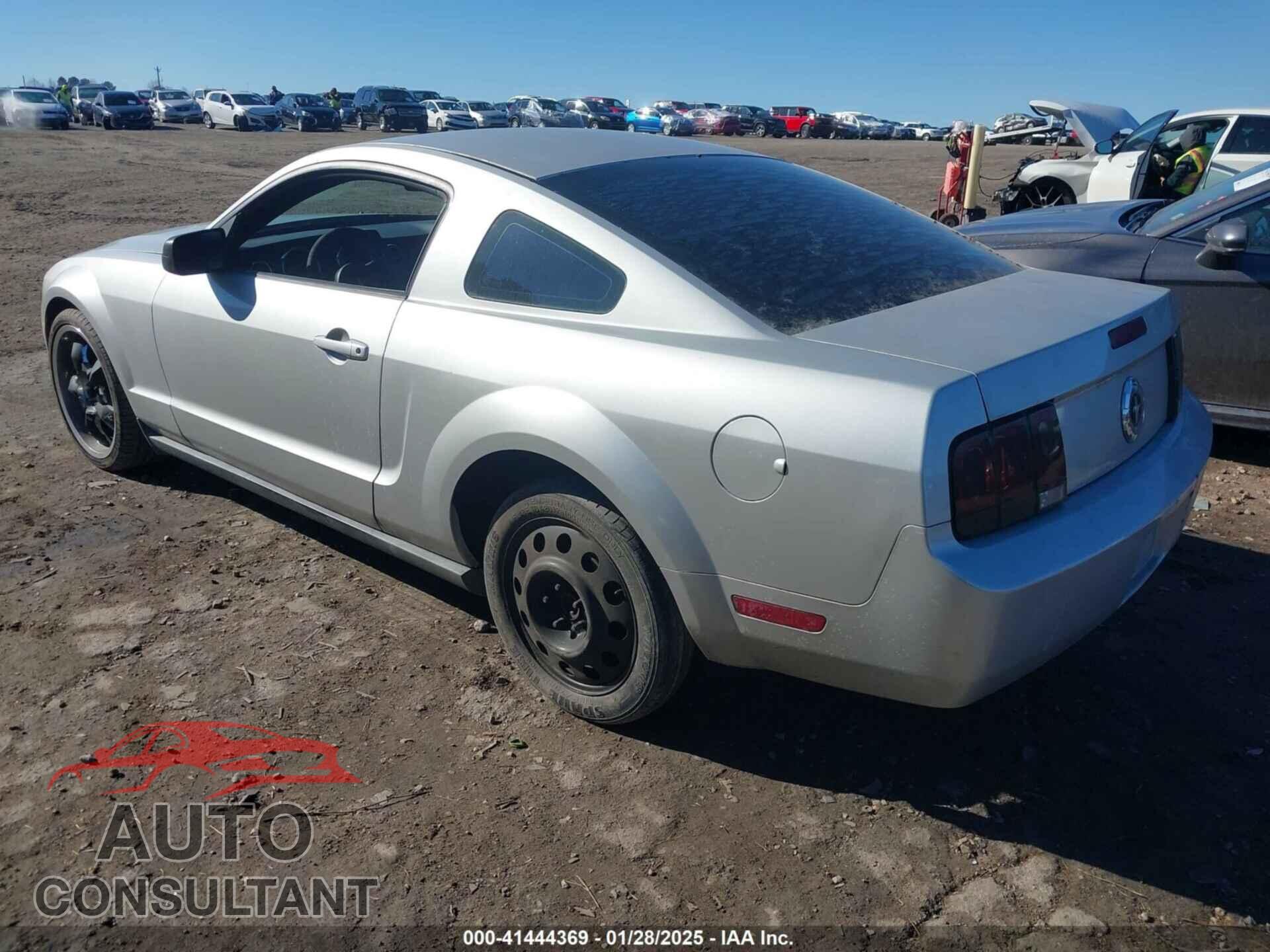 FORD MUSTANG 2017 - 1FA6P8AM3H5296979